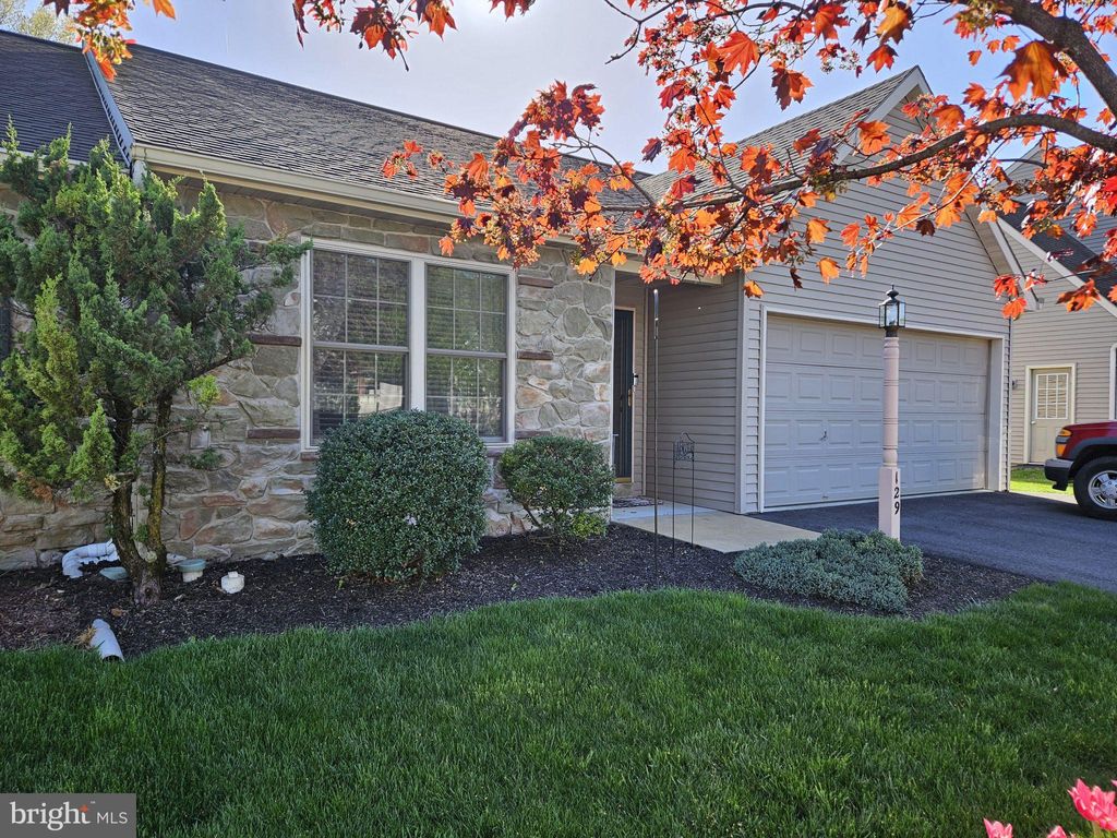 Photo of 129 WYNEBERRY DR, EPHRATA, PA 17522 (MLS # PALA2033546)