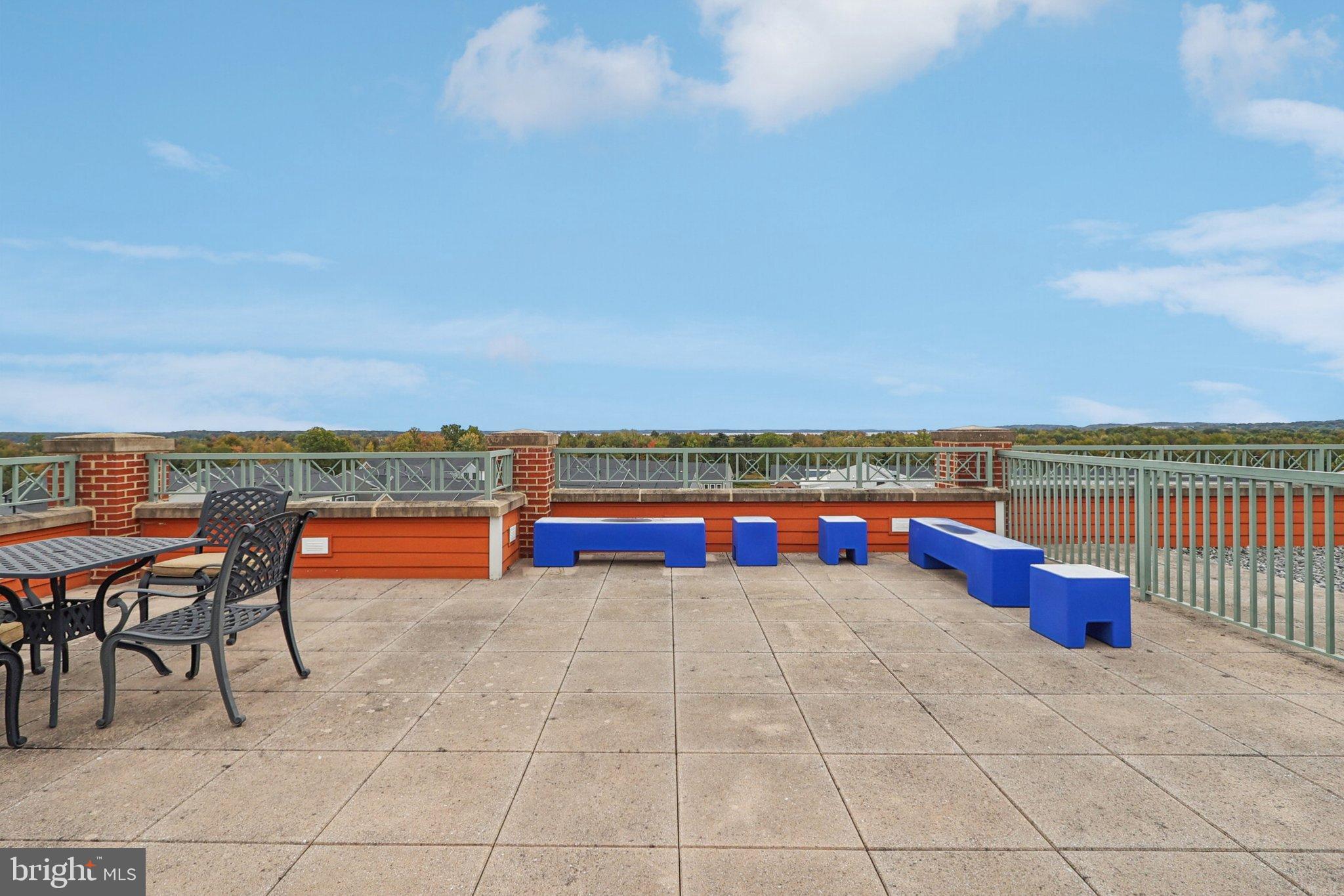 BELMONT BAY - Residential