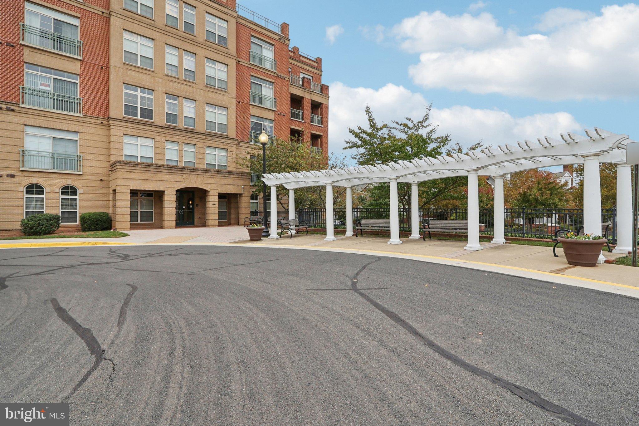 BELMONT BAY - Residential