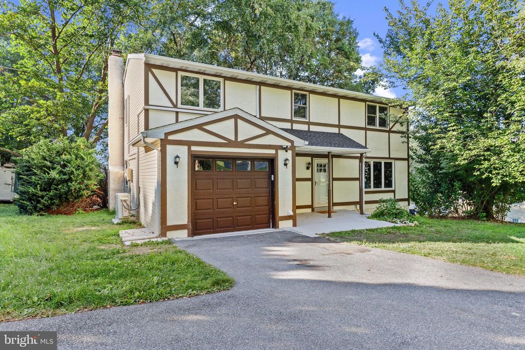 Photo of 4103 Forrest Road, MOUNT JOY, PA 17552 (MLS # PALA2075388)