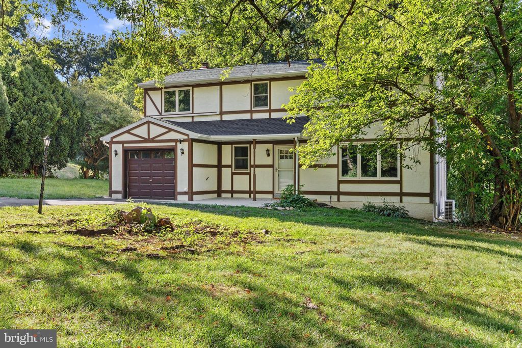 Photo of 4103 Forrest Road, MOUNT JOY, PA 17552 (MLS # PALA2075388)