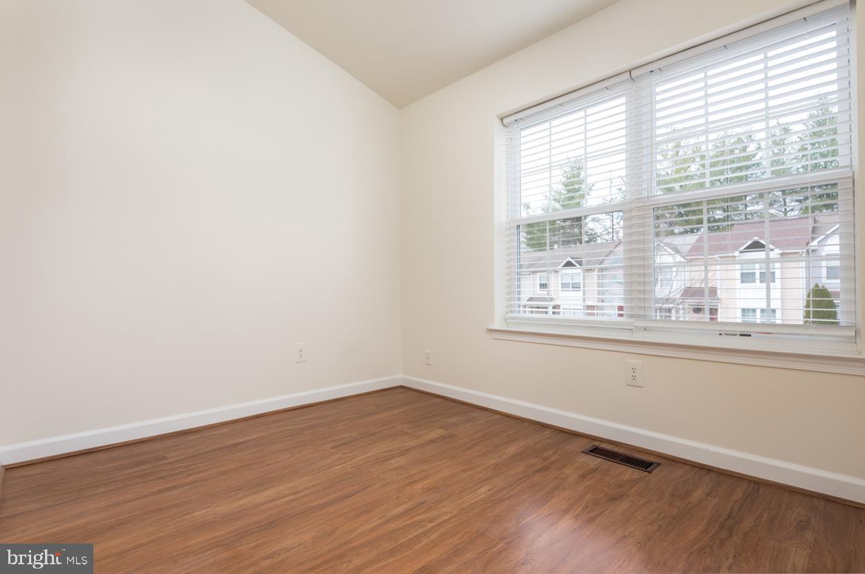 BARROS CIRCLE - Residential