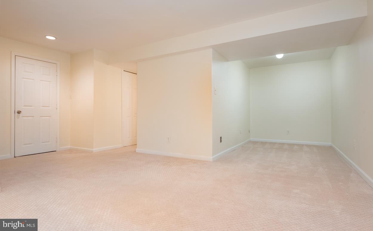 BARROS CIRCLE - Residential