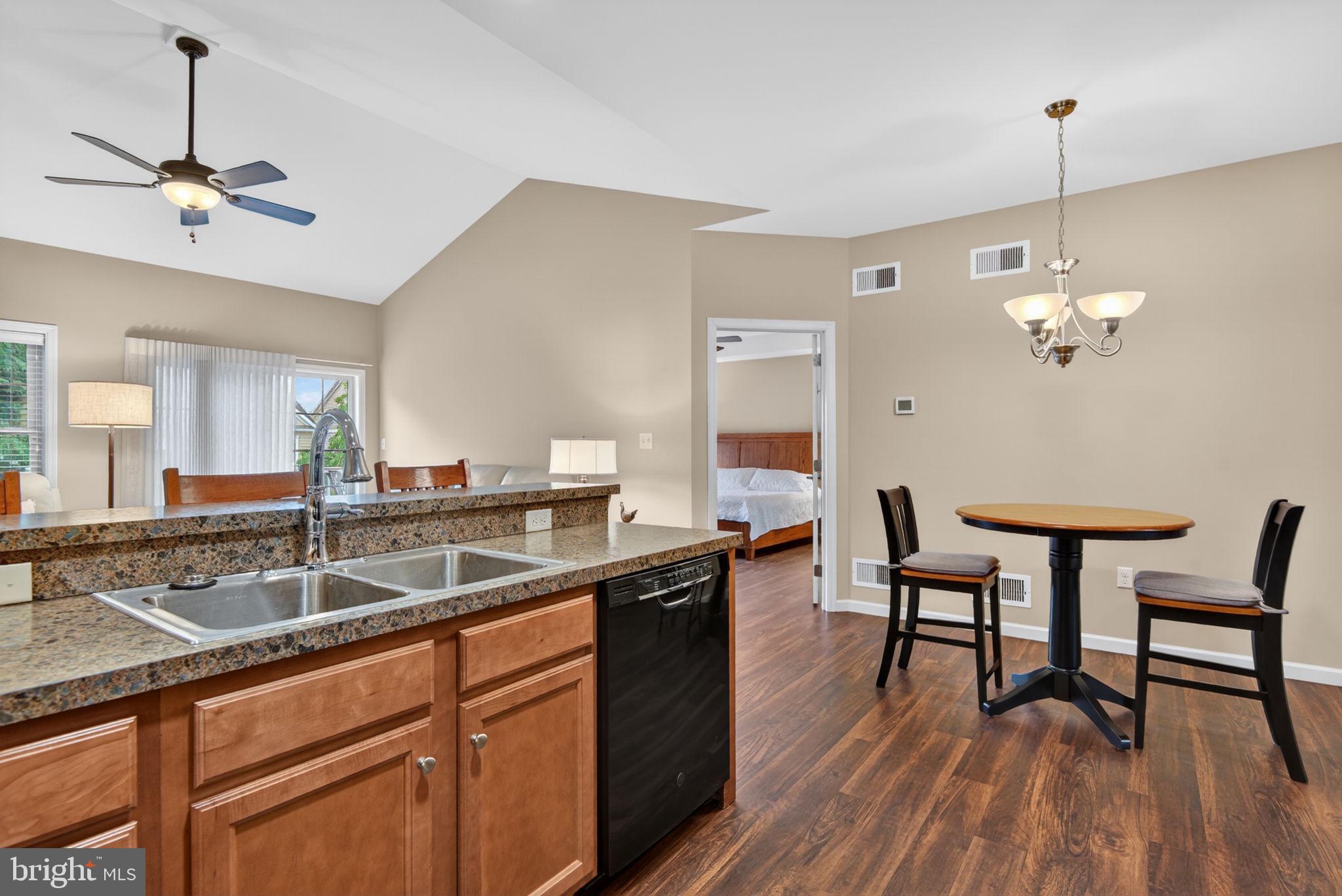 VILLAS AT ELM TREE - Residential