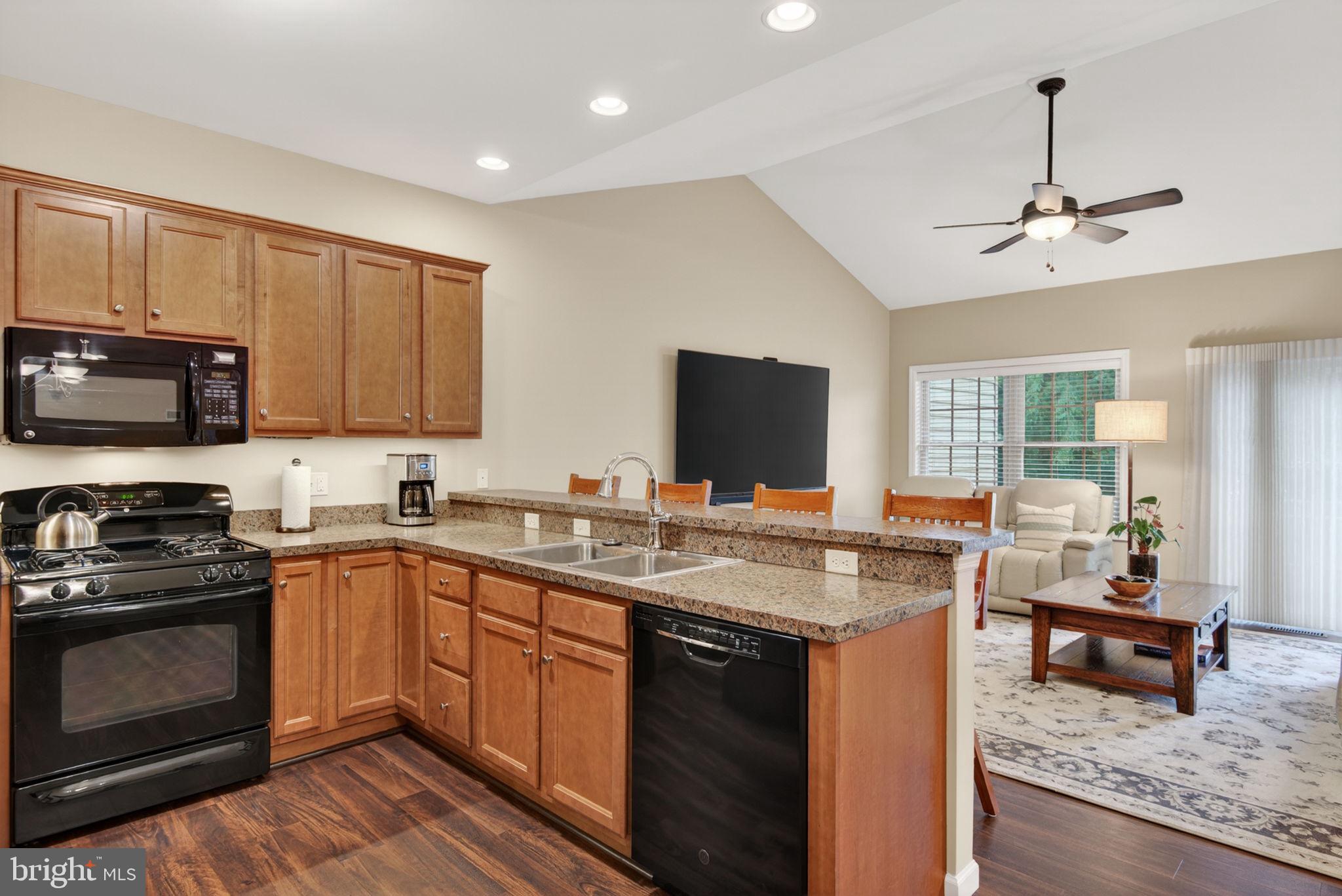 VILLAS AT ELM TREE - Residential