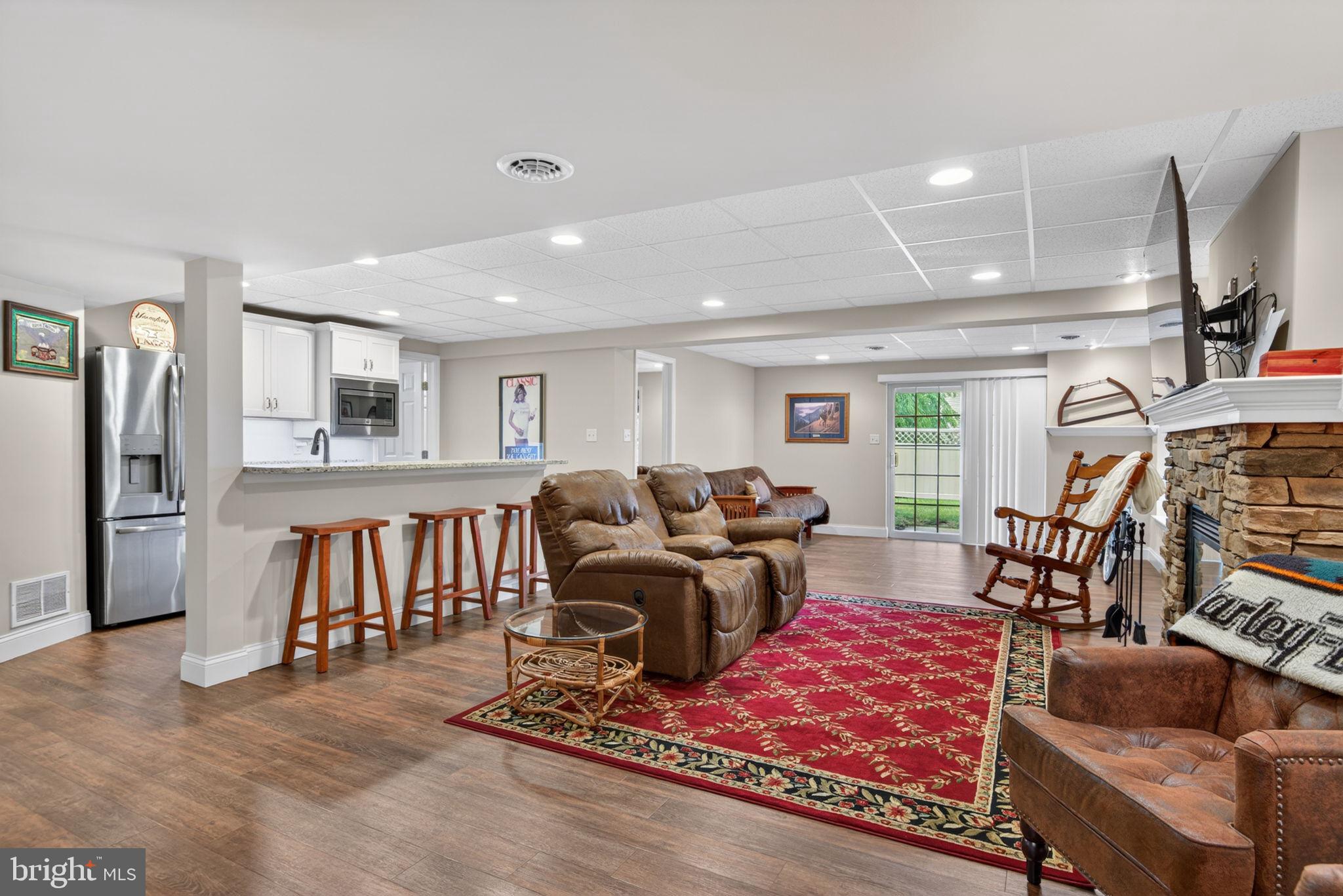 VILLAS AT ELM TREE - Residential