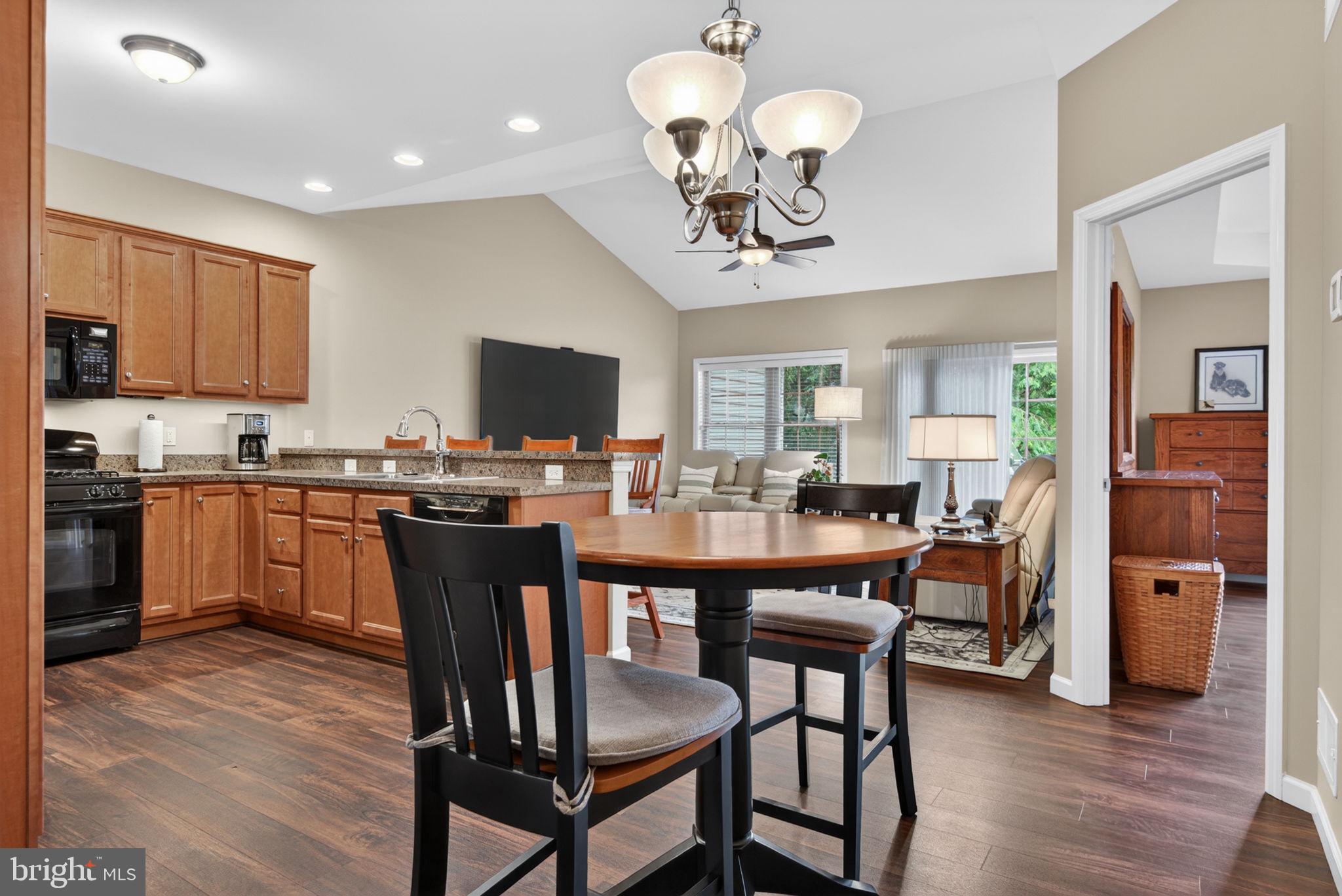 VILLAS AT ELM TREE - Residential