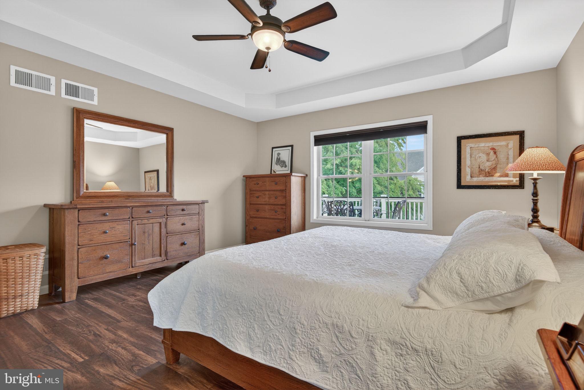 VILLAS AT ELM TREE - Residential