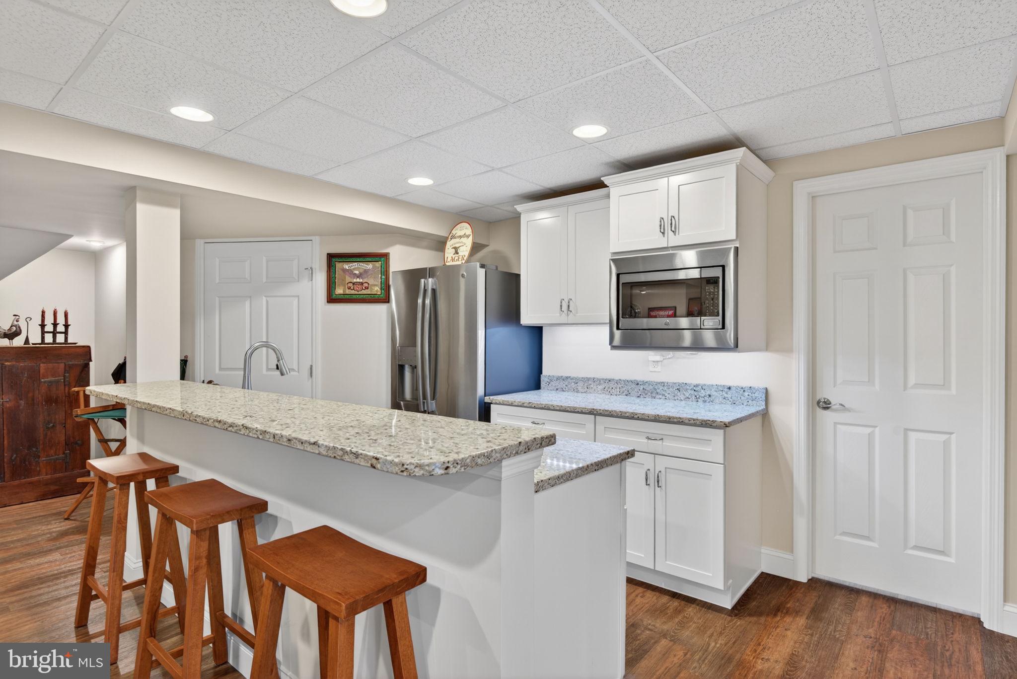VILLAS AT ELM TREE - Residential