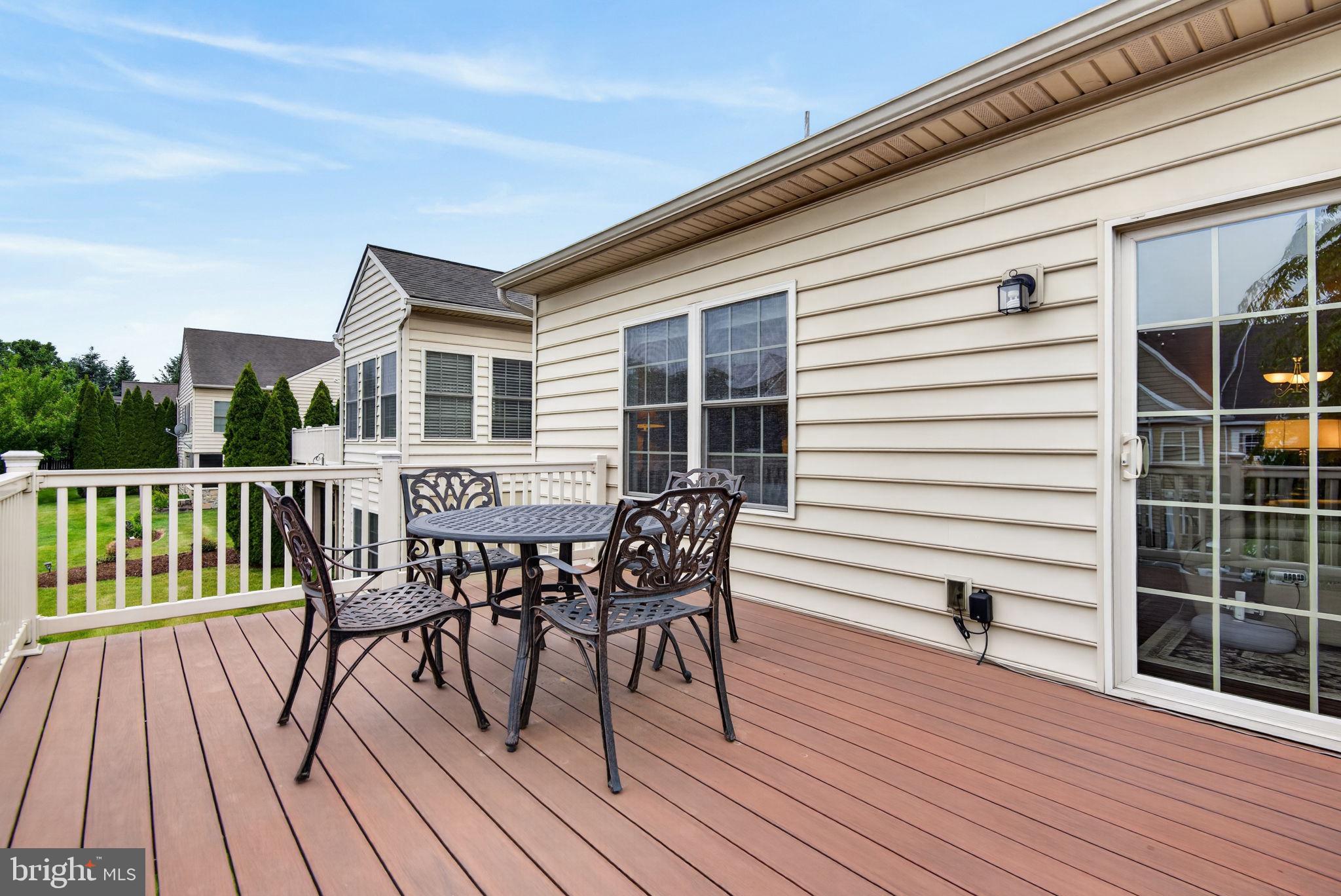 VILLAS AT ELM TREE - Residential