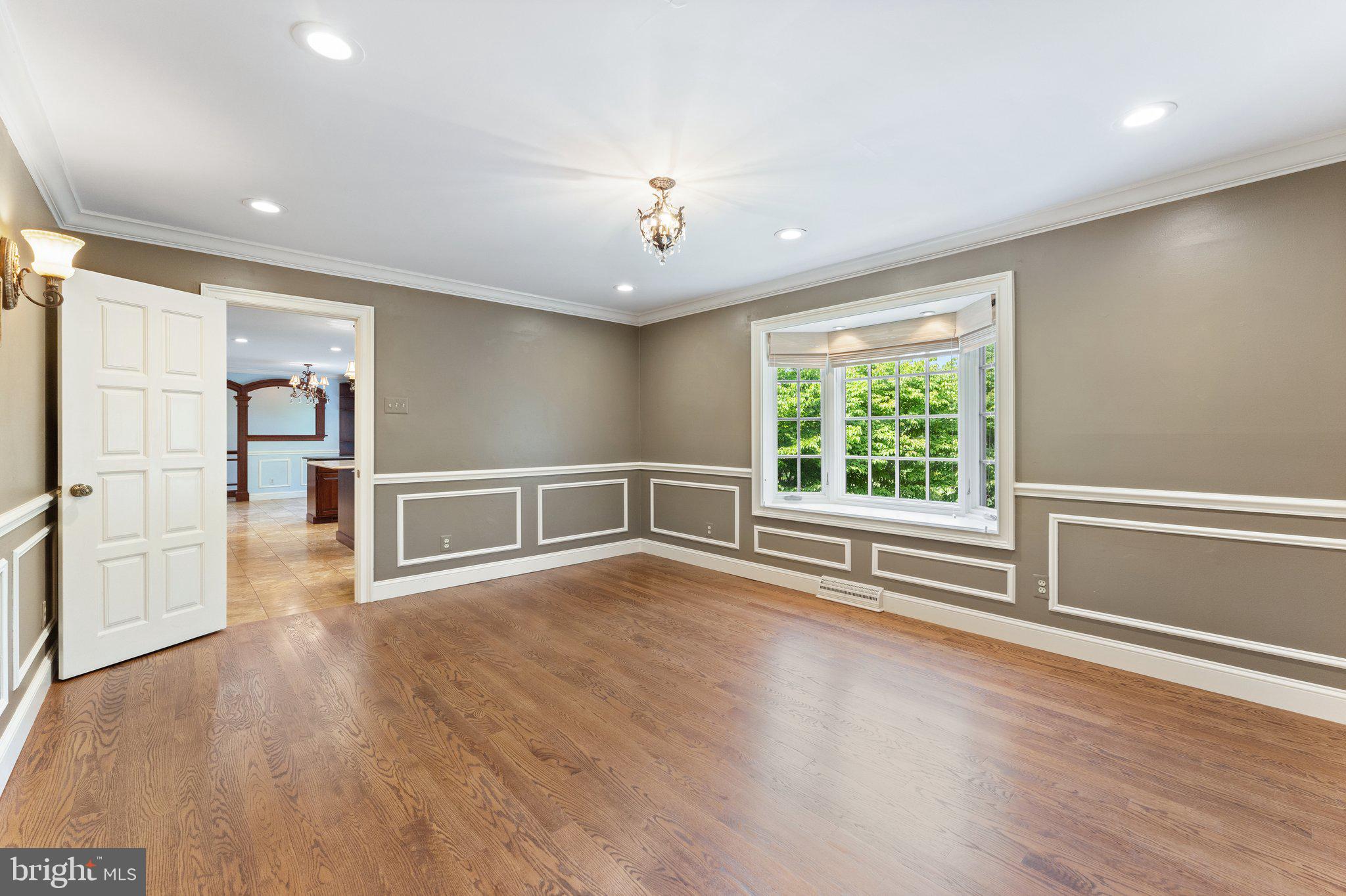 LEETON - Residential