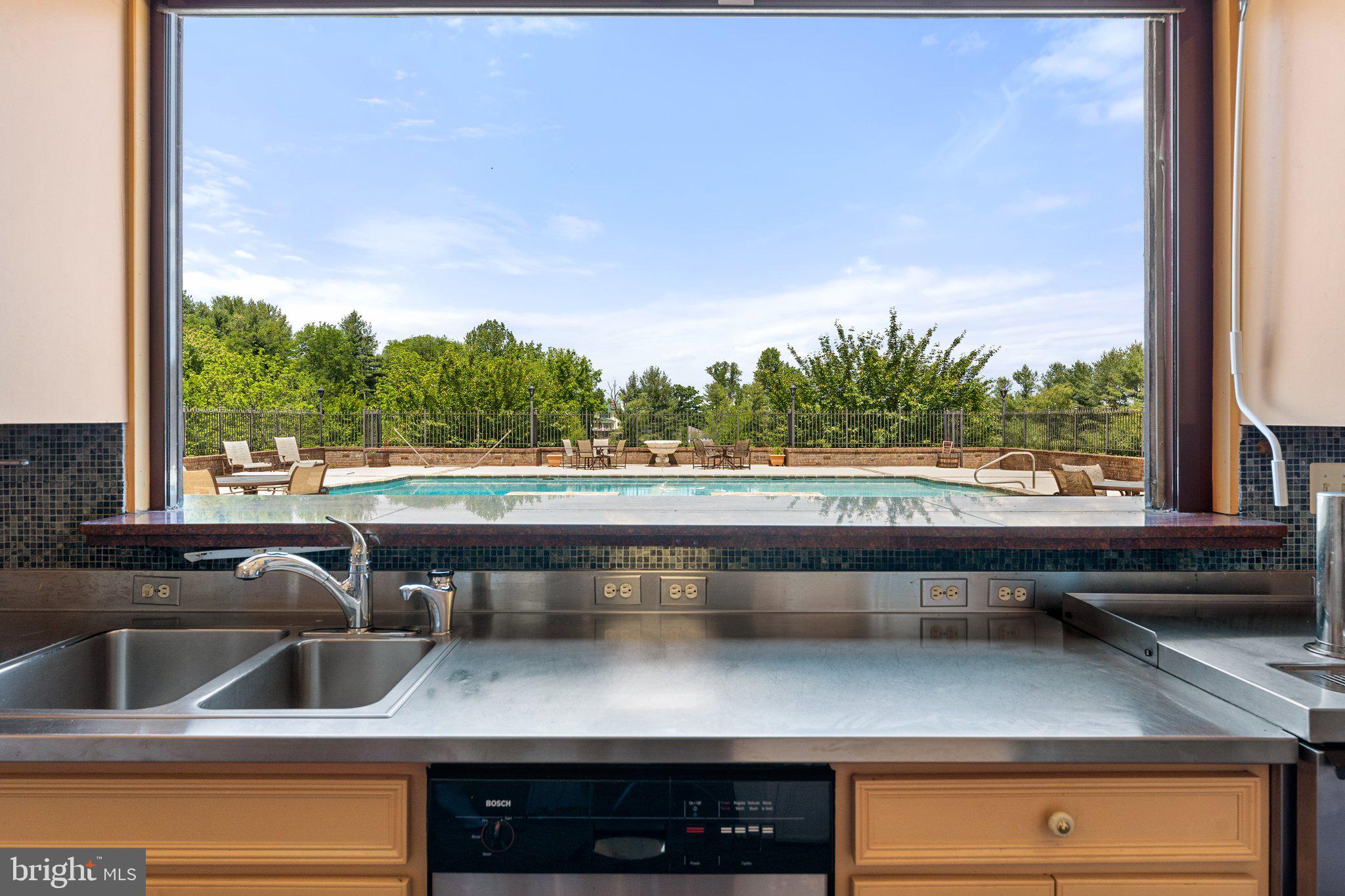 LEETON - Residential