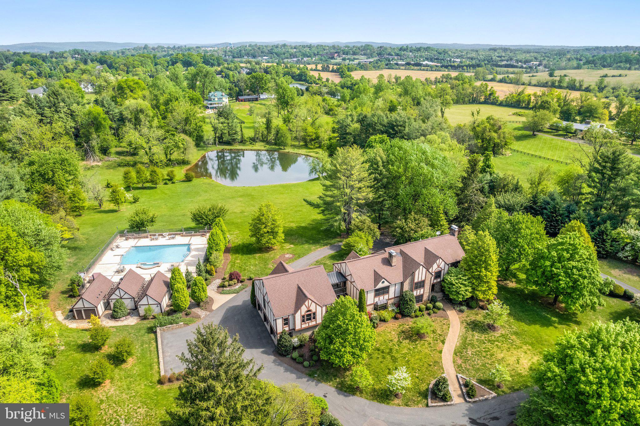 LEETON - Residential