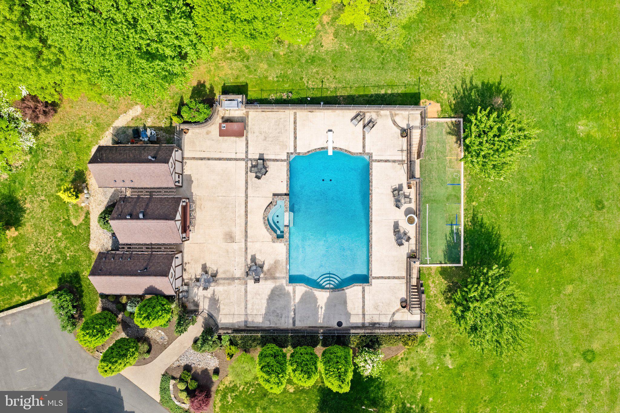 LEETON - Residential