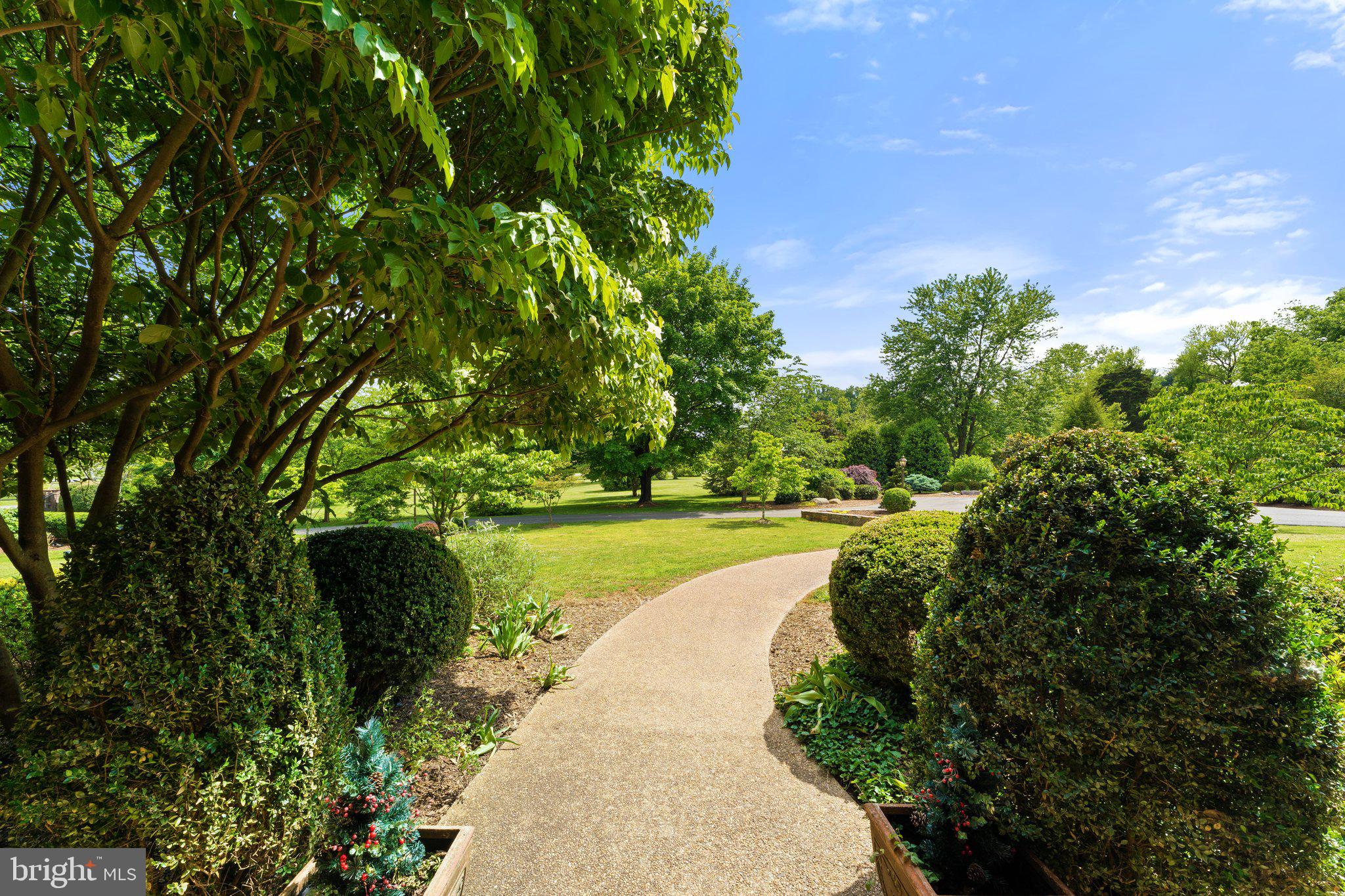 LEETON - Residential