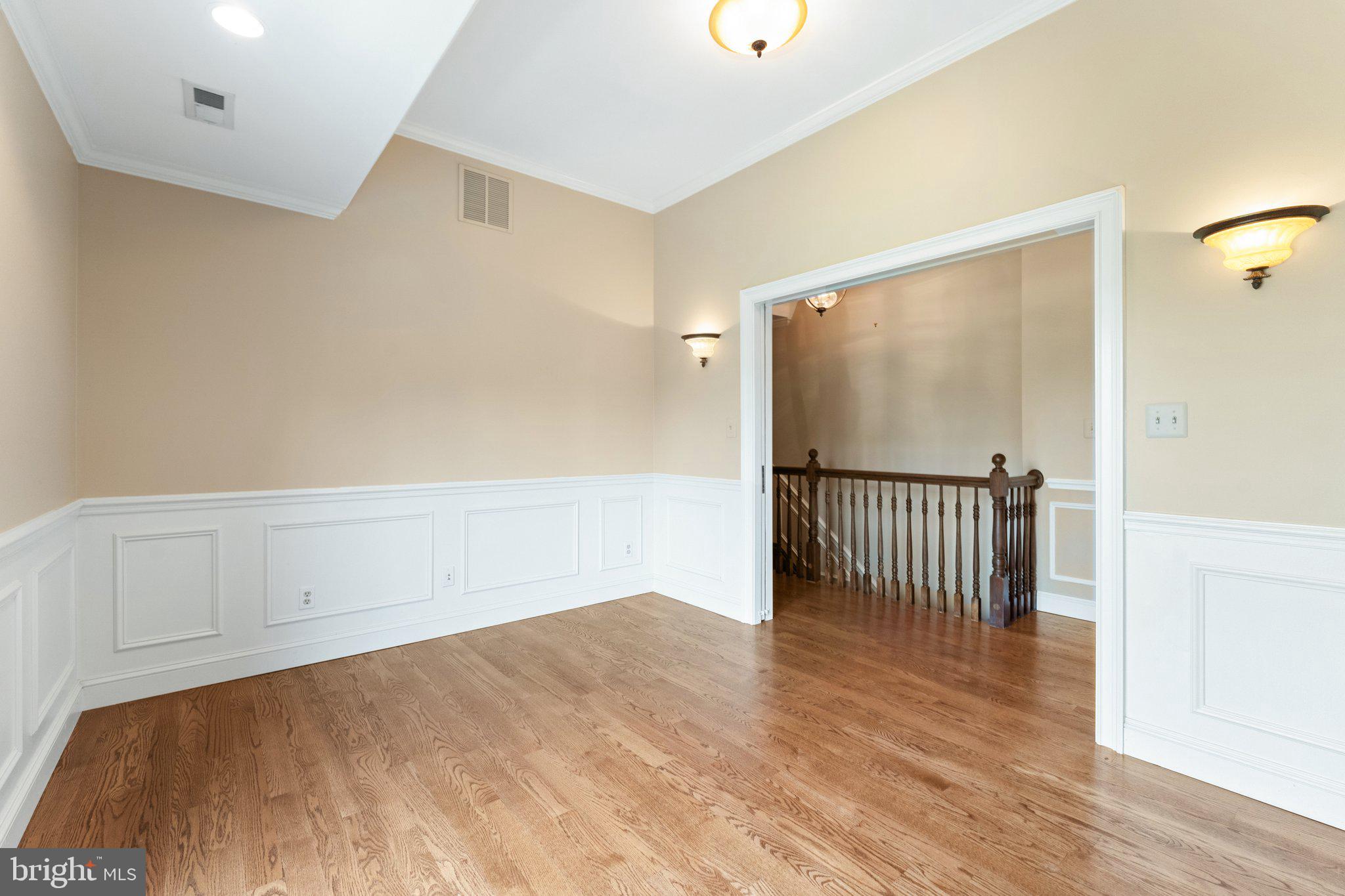 LEETON - Residential