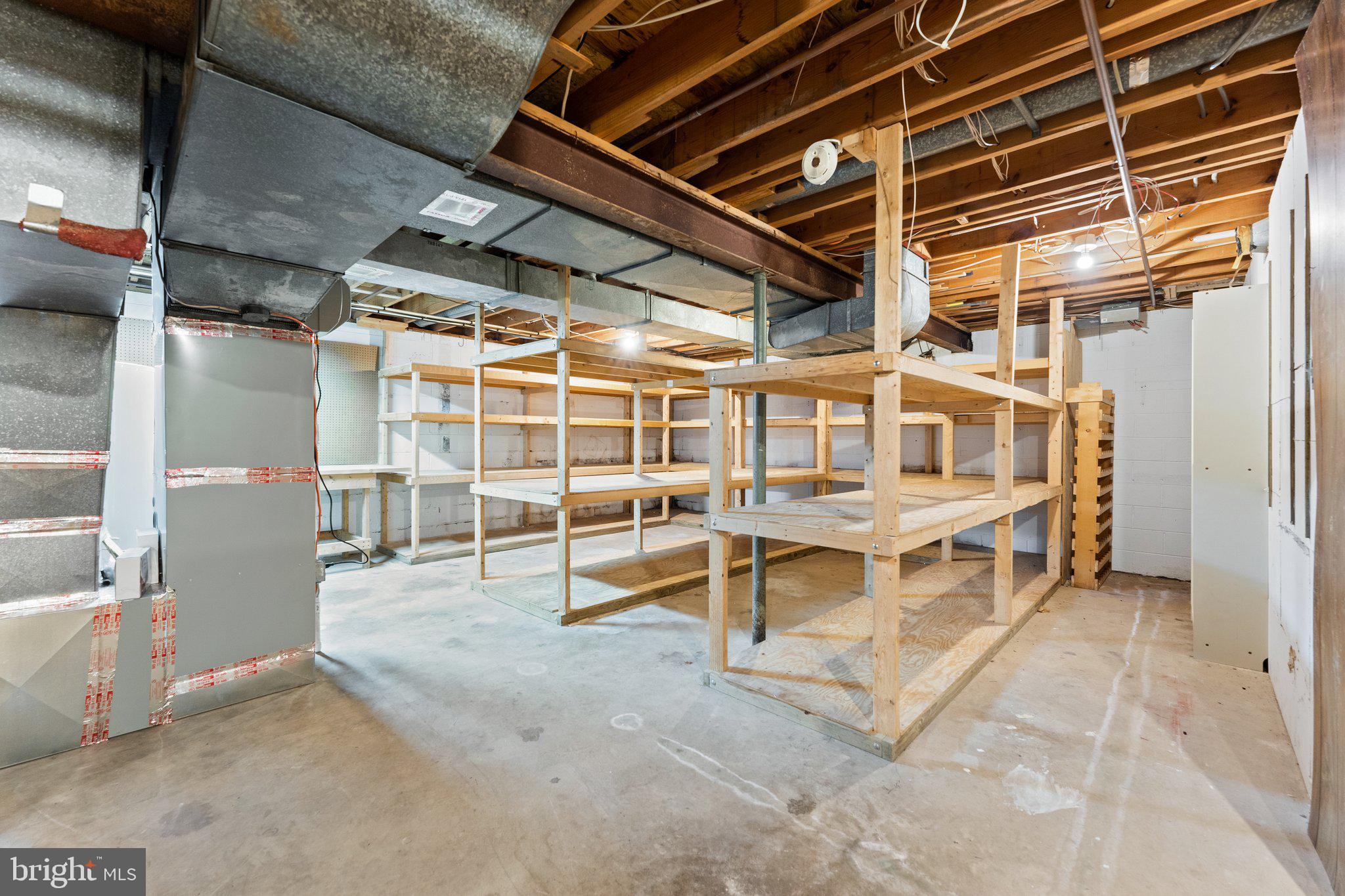 LEETON - Residential