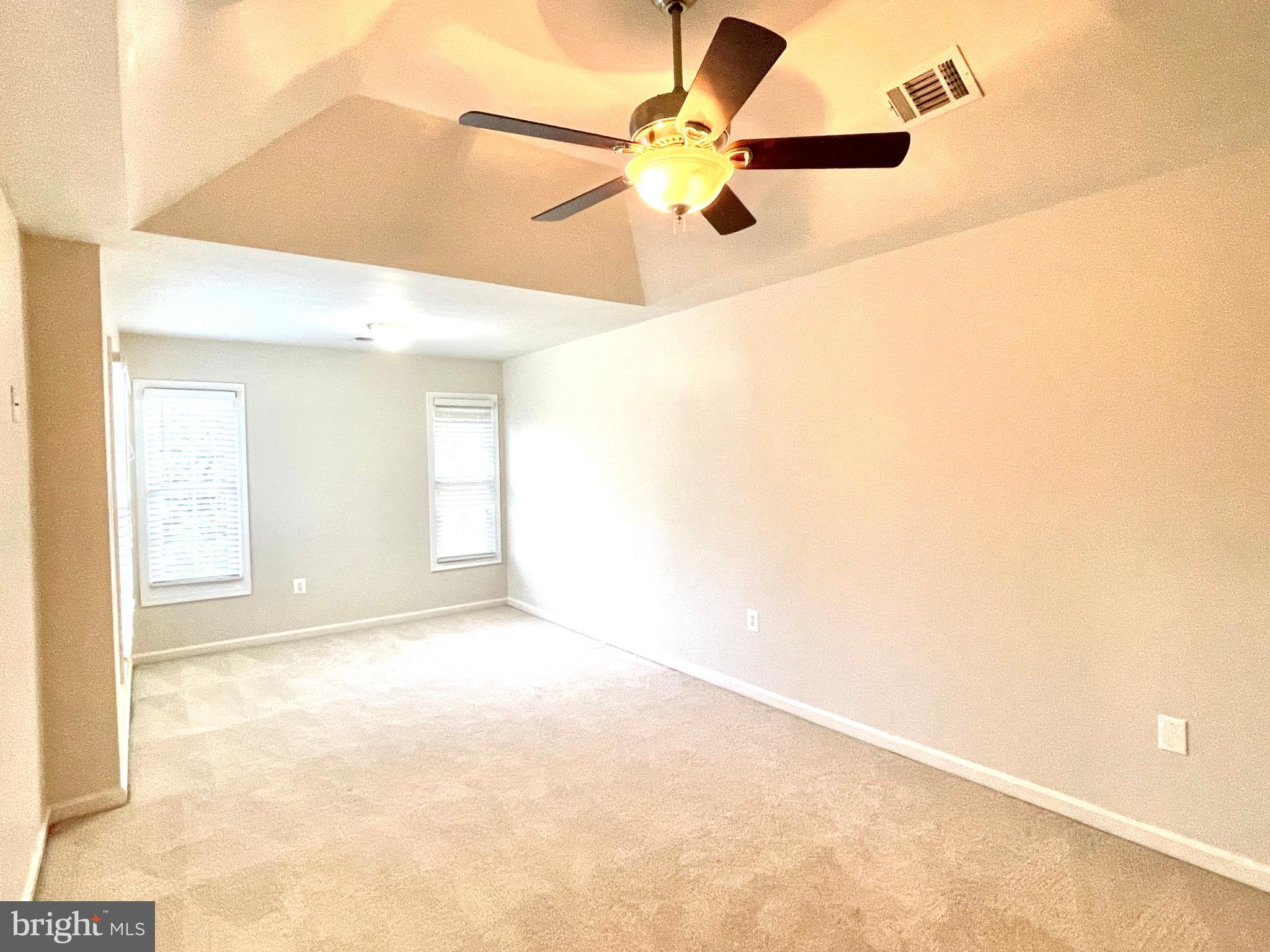 PRINCE WILLIAM COMMONS - Residential Lease