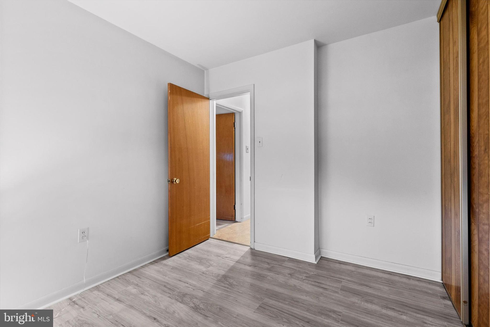 EAST PETERSBURG - Residential