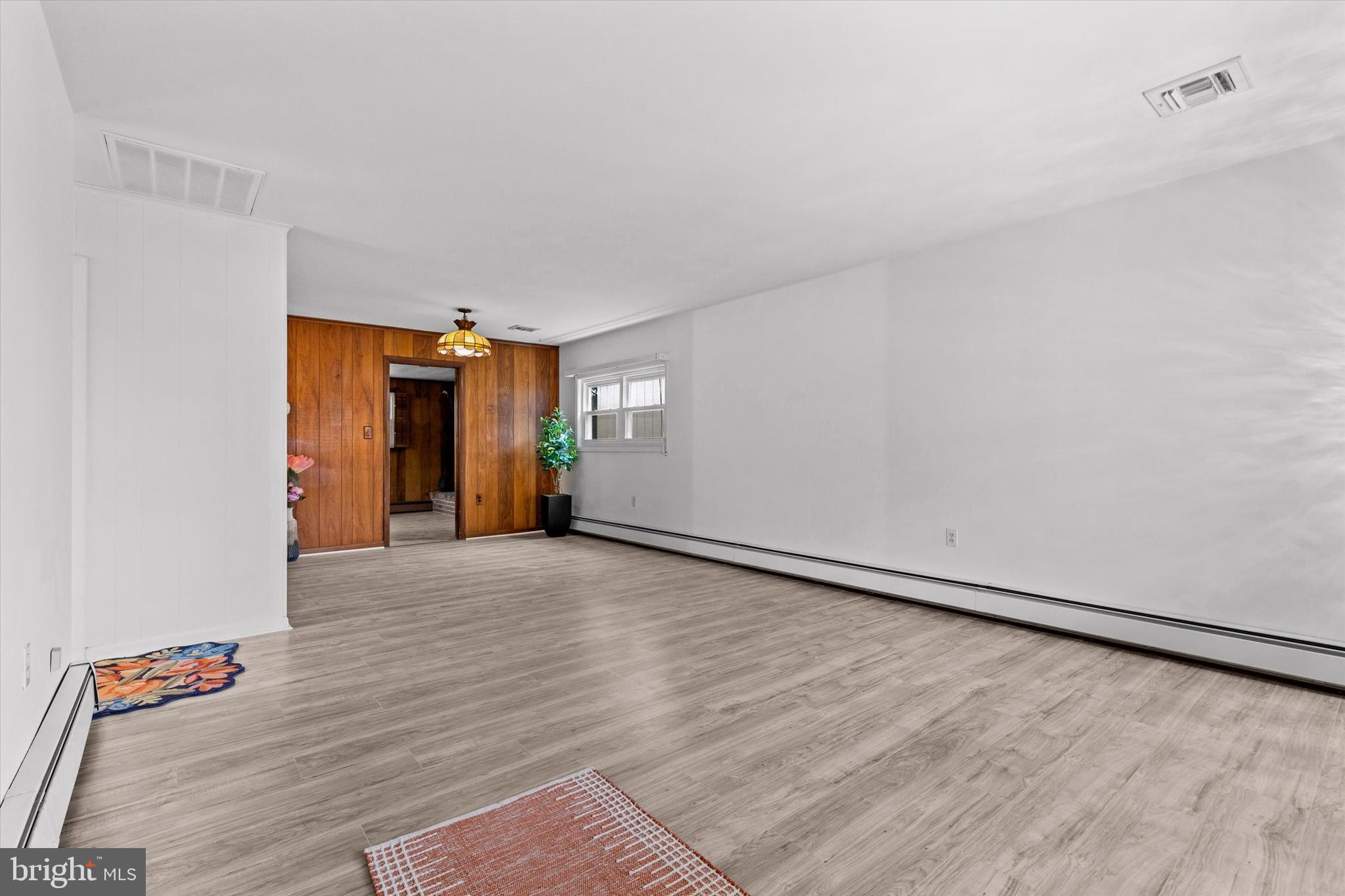 EAST PETERSBURG - Residential