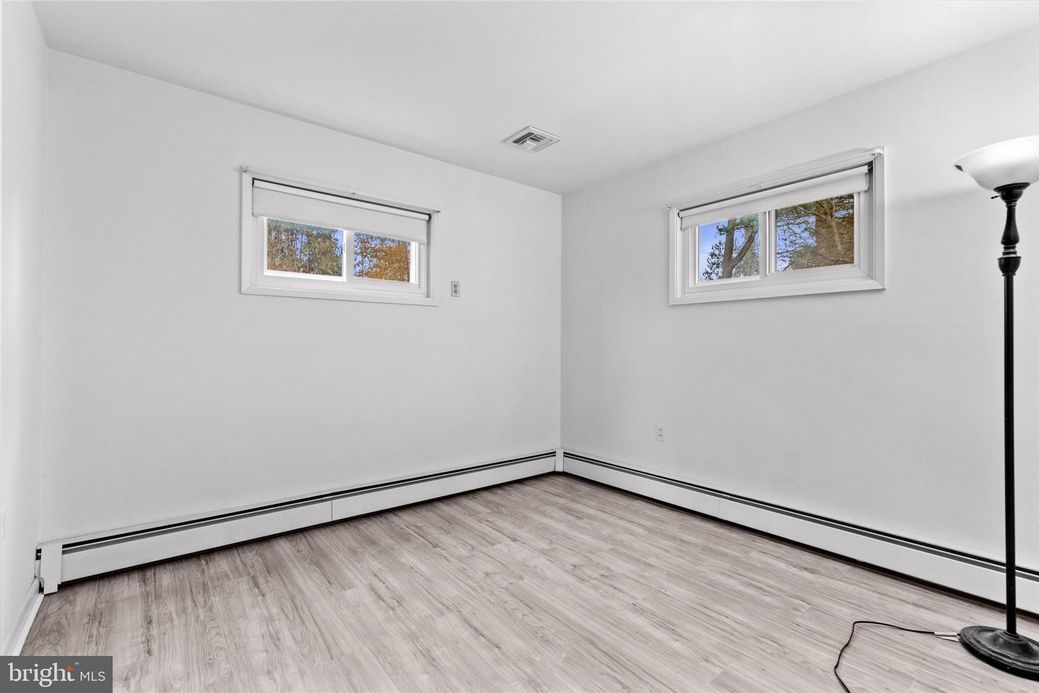 EAST PETERSBURG - Residential