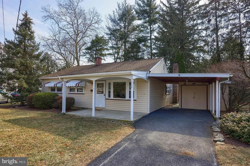 Photo of 2680 Broad Street, EAST PETERSBURG, PA 17520 (MLS # PALA2083810)