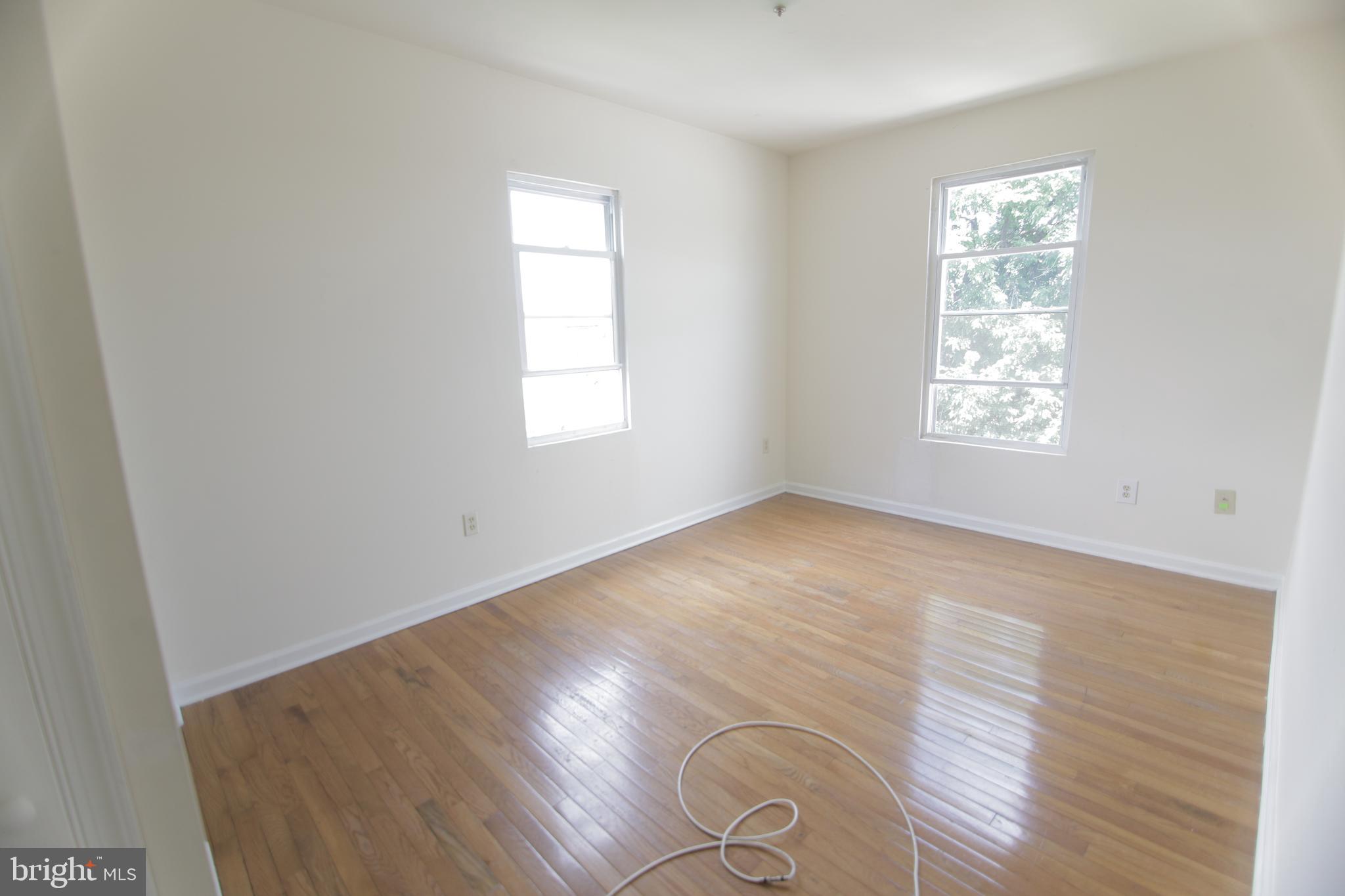 PHILADELPHIA (NORTHWEST) - Residential Lease