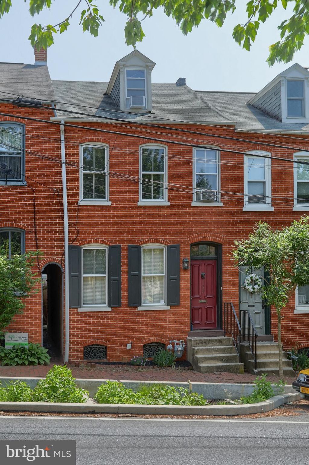 Photo of 123 N CHARLOTTE ST, LANCASTER, PA 17603 (MLS # PALA2035286)