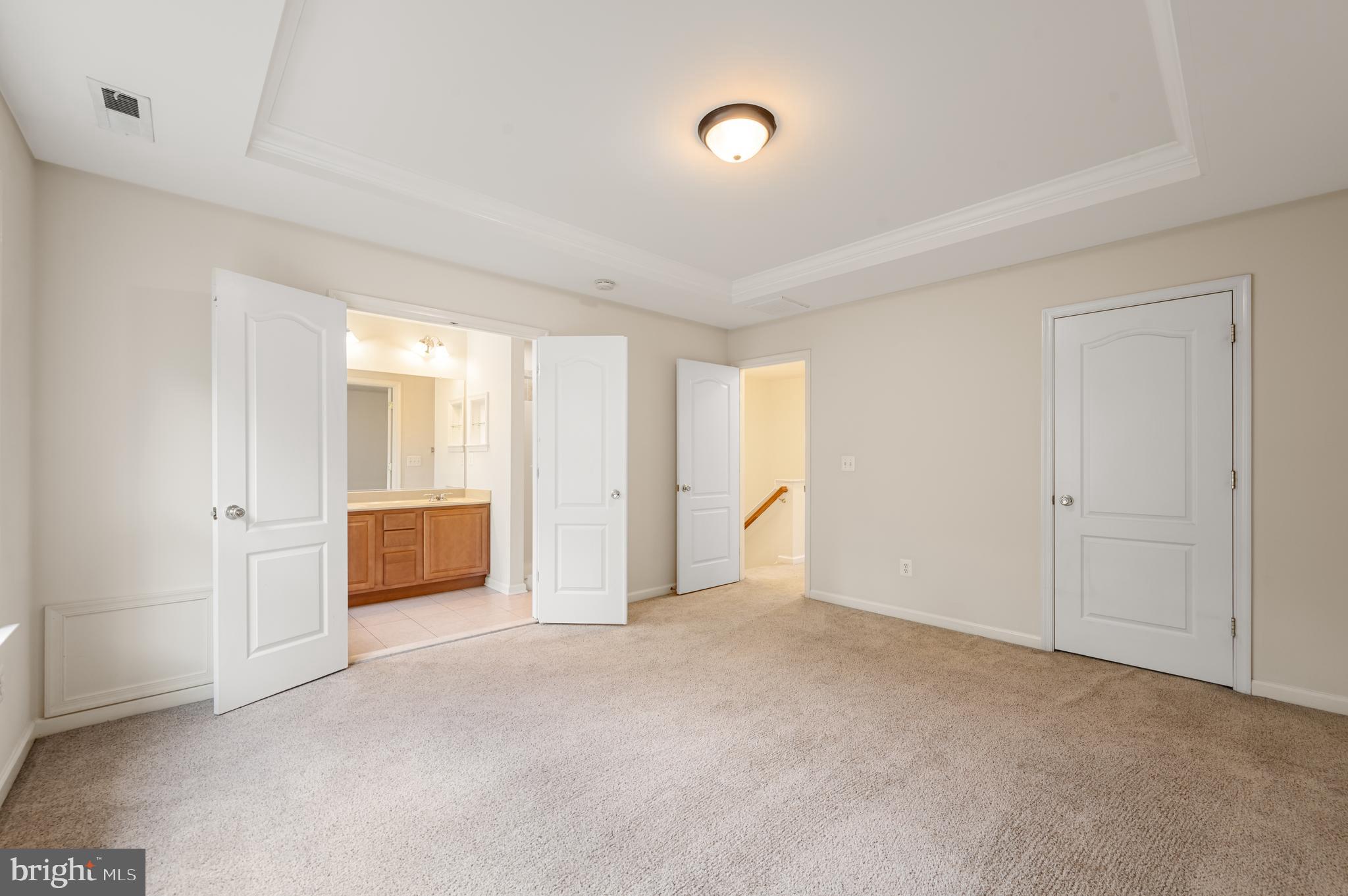 NEWTOWN CROSSING - Residential Lease