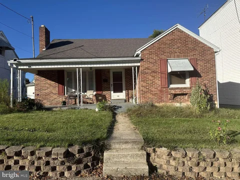 115 W Maple Street, Dallastown, PA 17313 - #: PAYK2113376