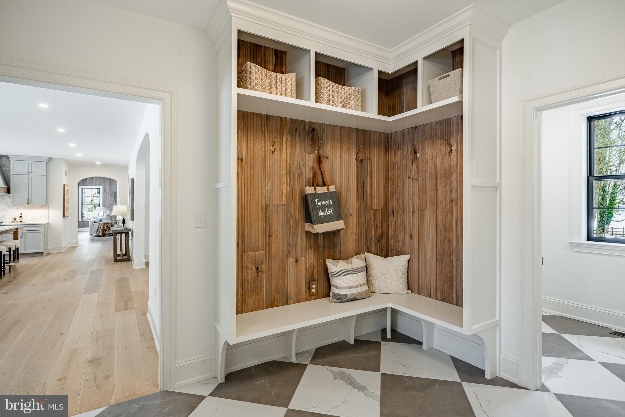 SUGARPOINTE - Residential