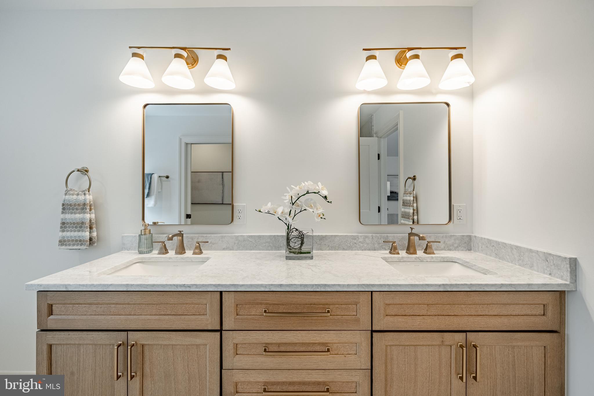 SUGARPOINTE - Residential