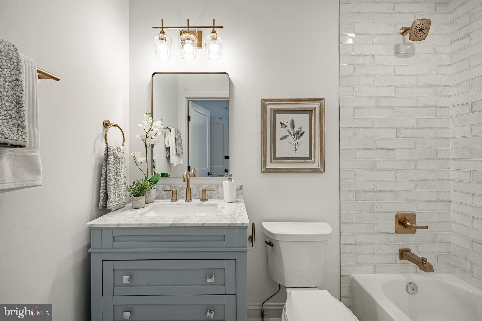 SUGARPOINTE - Residential