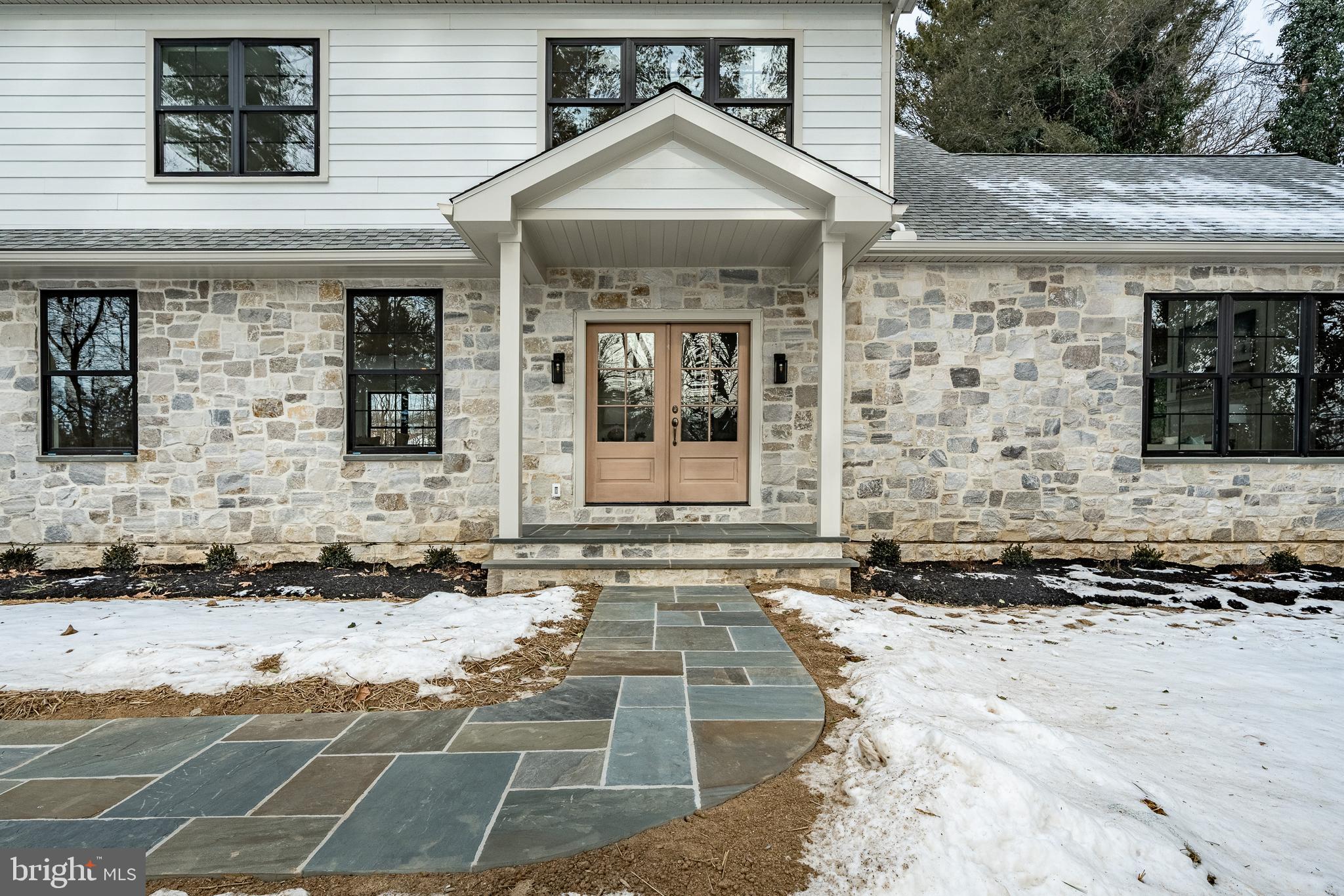 SUGARPOINTE - Residential