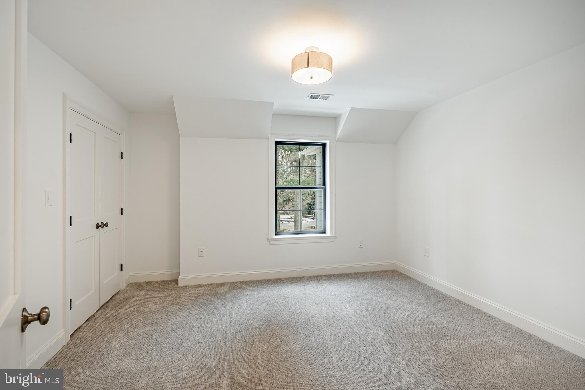 SUGARPOINTE - Residential