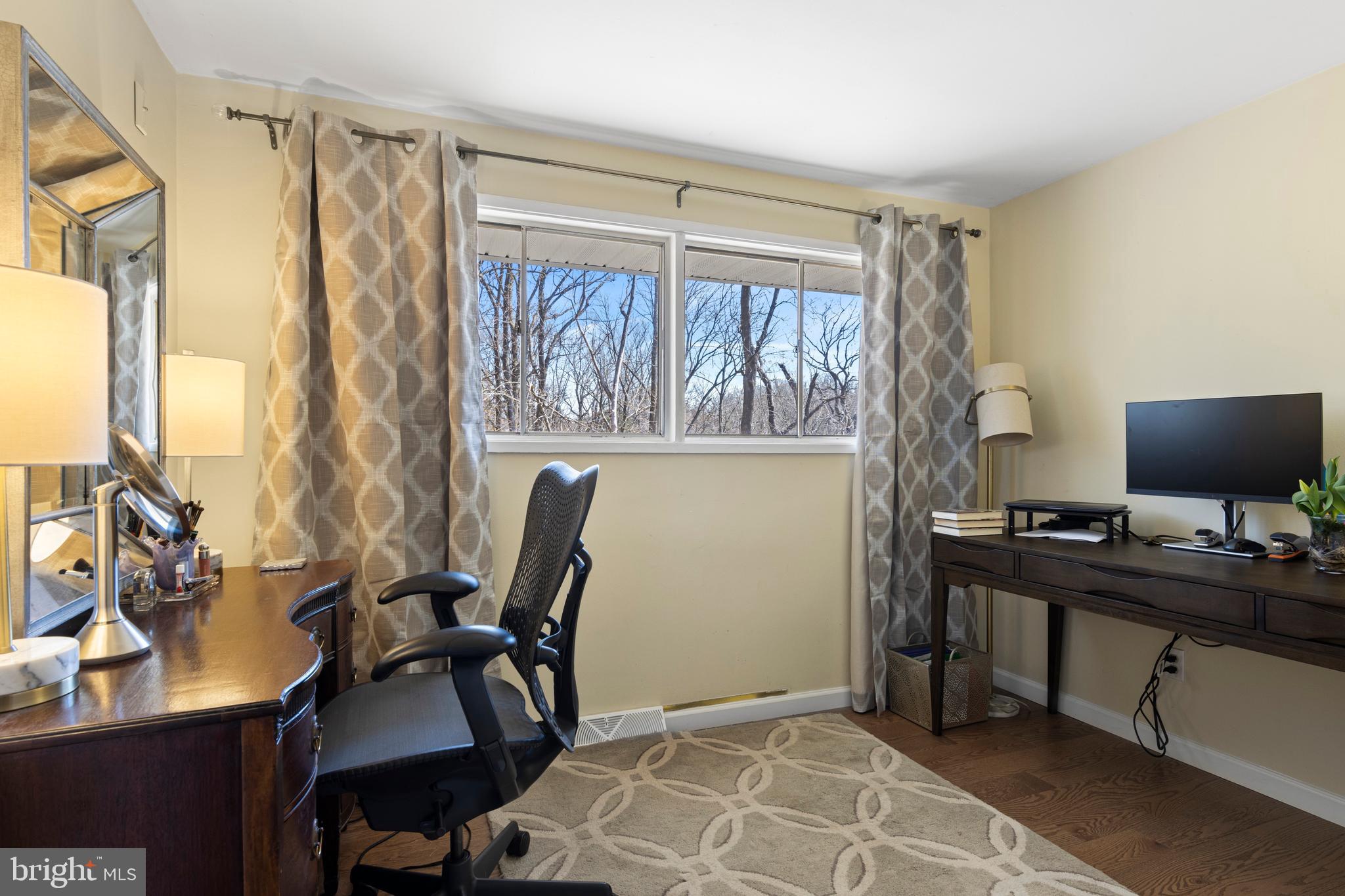 RIDDLEWOOD - Residential