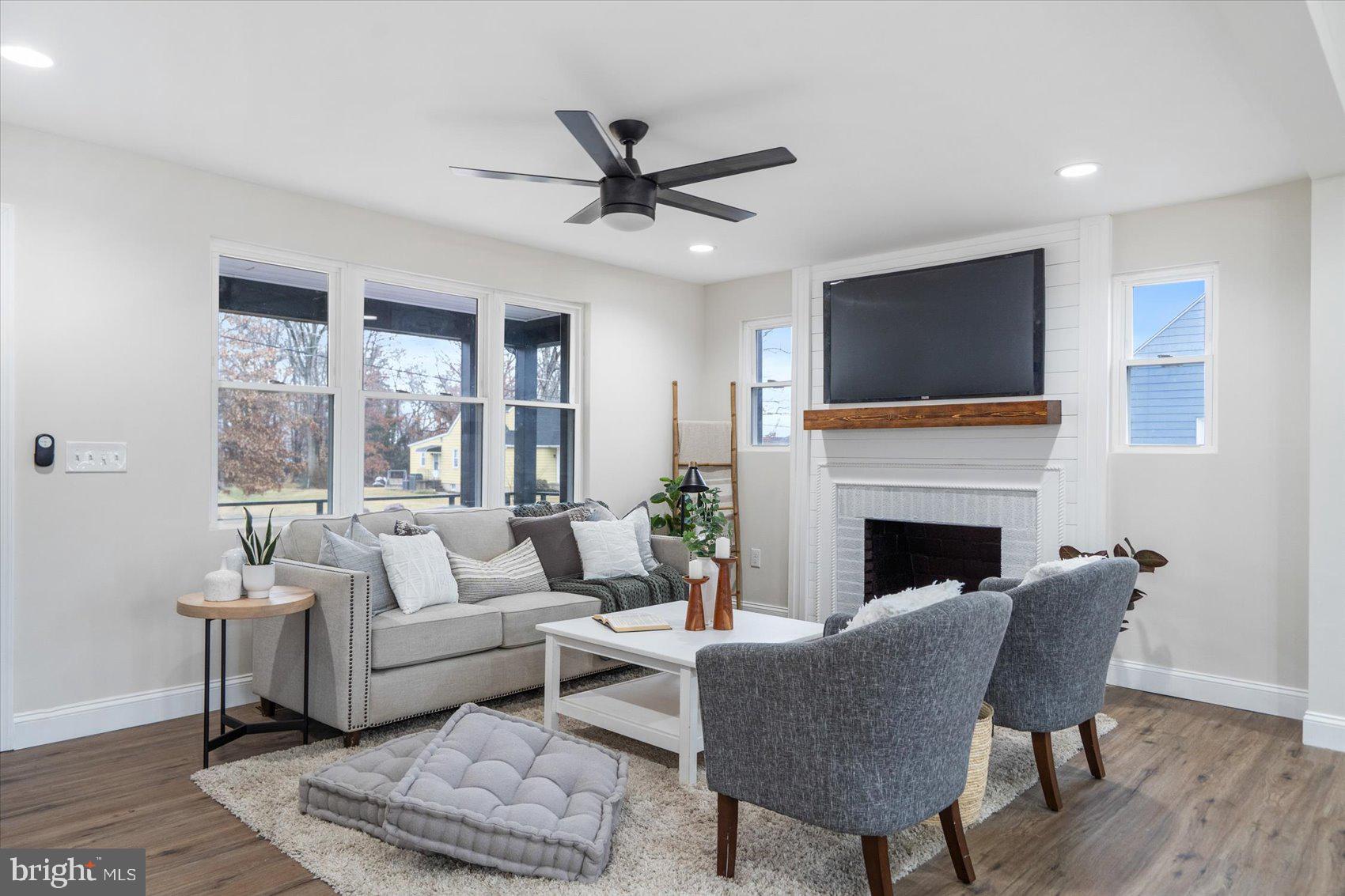 DENGLER HEIGHTS - Residential