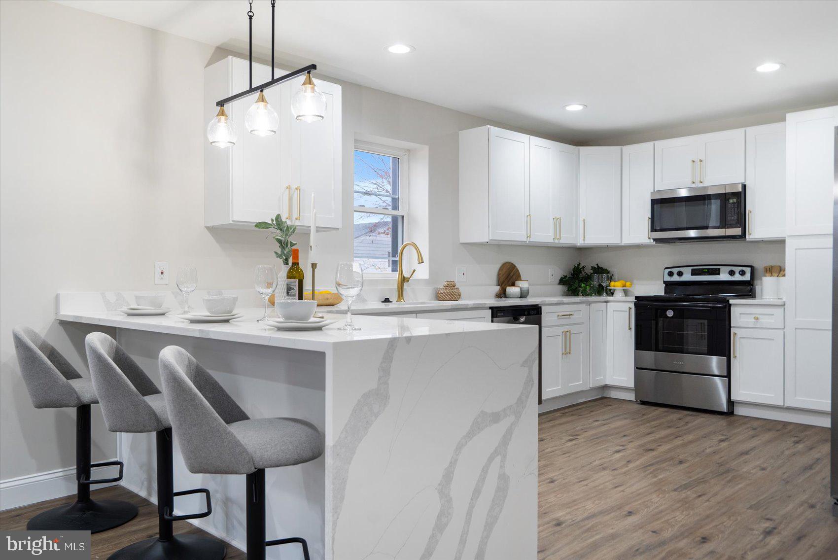 DENGLER HEIGHTS - Residential