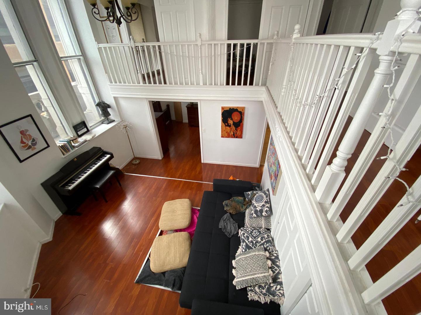 1001 CHESTNUT STREET 13 403E