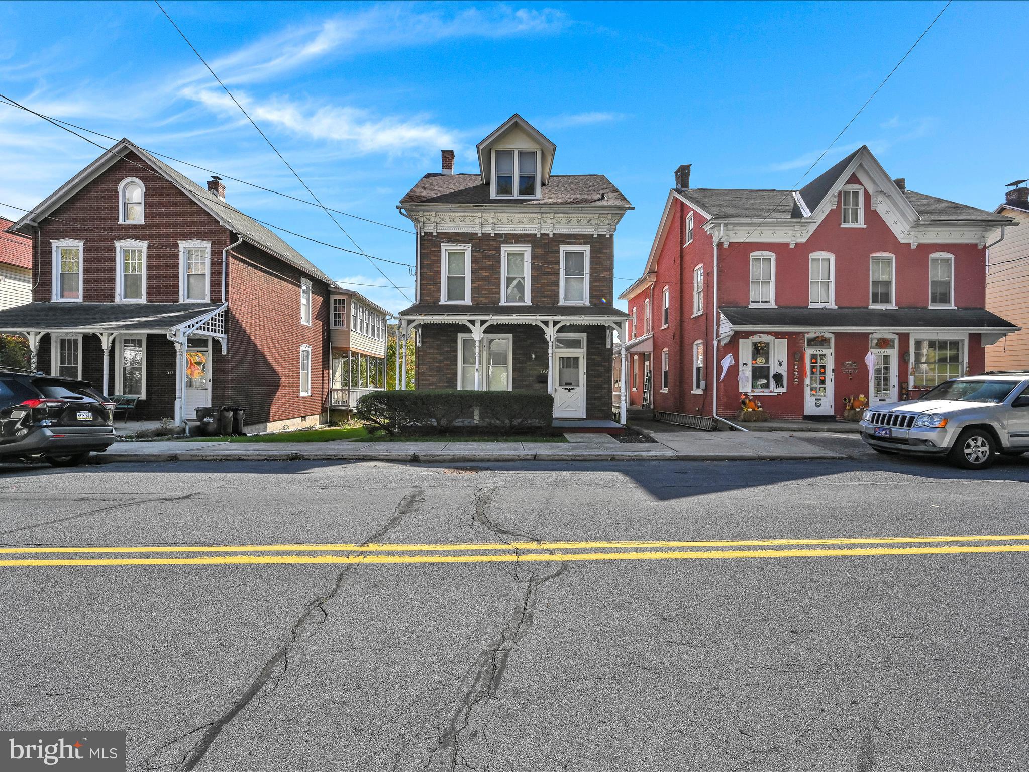 1425 FRIEDENSBURG ROAD