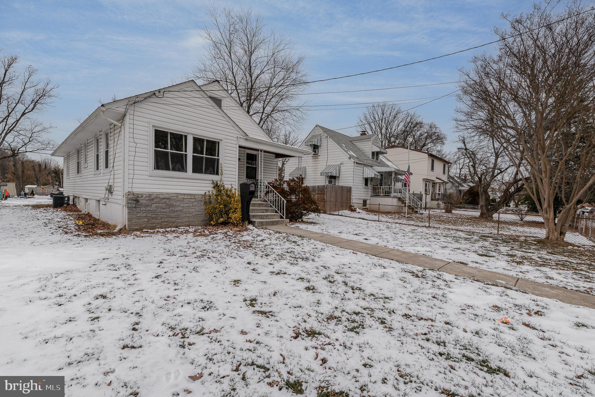 EDGEWOOD PARK - Residential