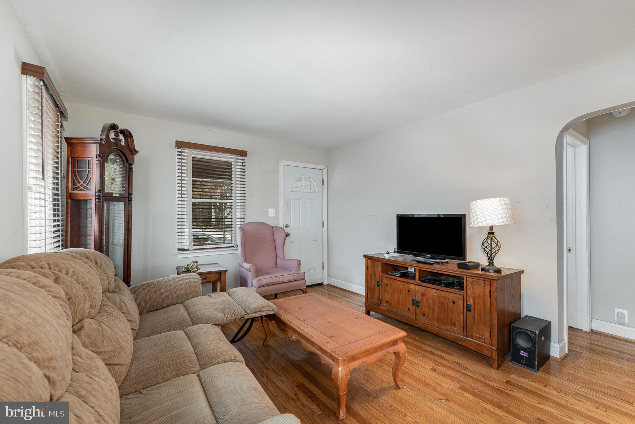 EDGEWOOD PARK - Residential