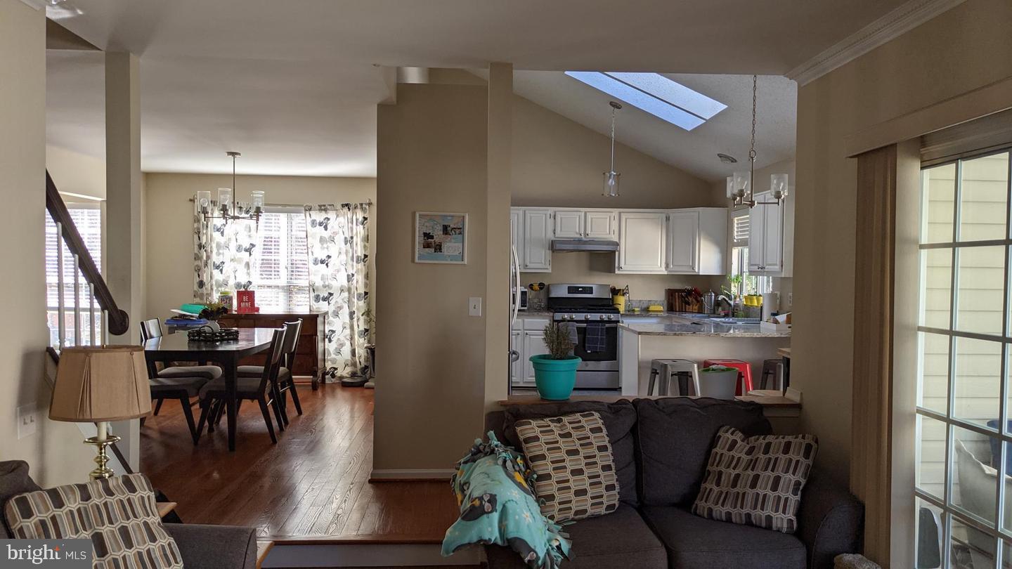 FOXRIDGE - Residential Lease