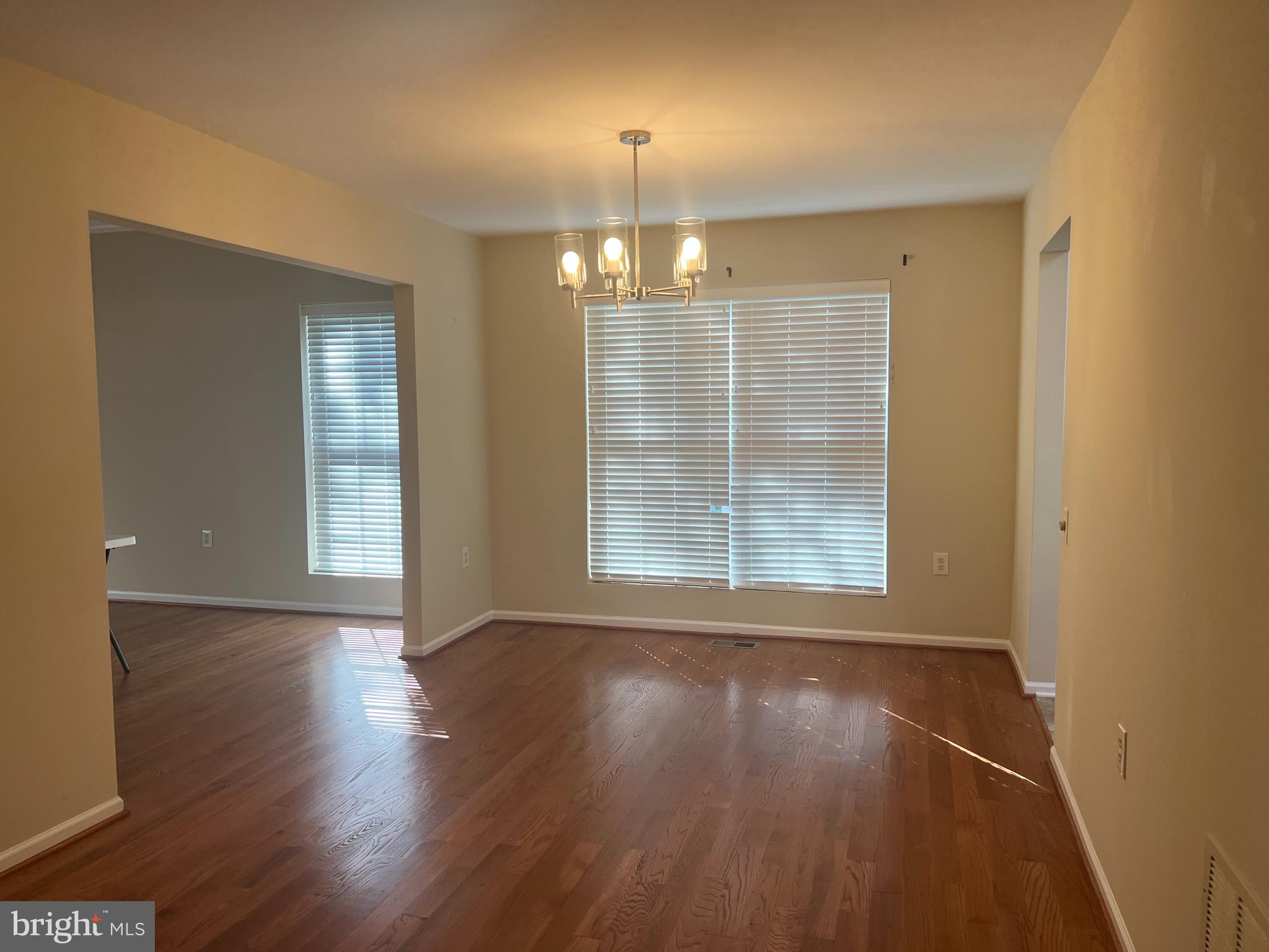 FOXRIDGE - Residential Lease