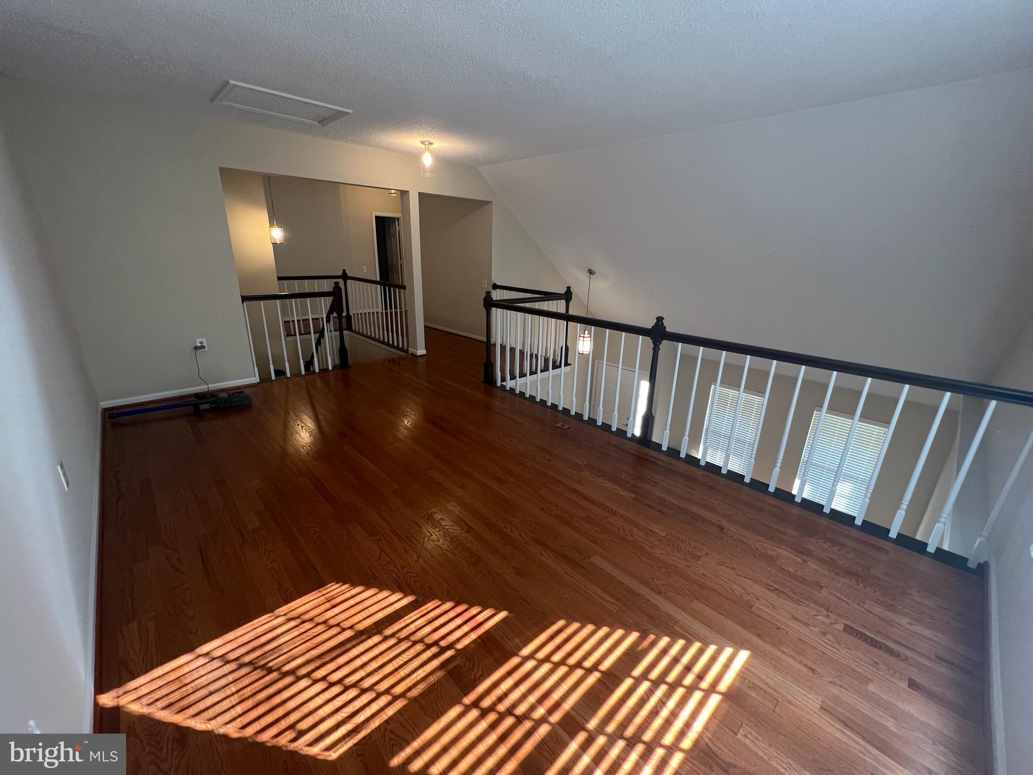 FOXRIDGE - Residential Lease