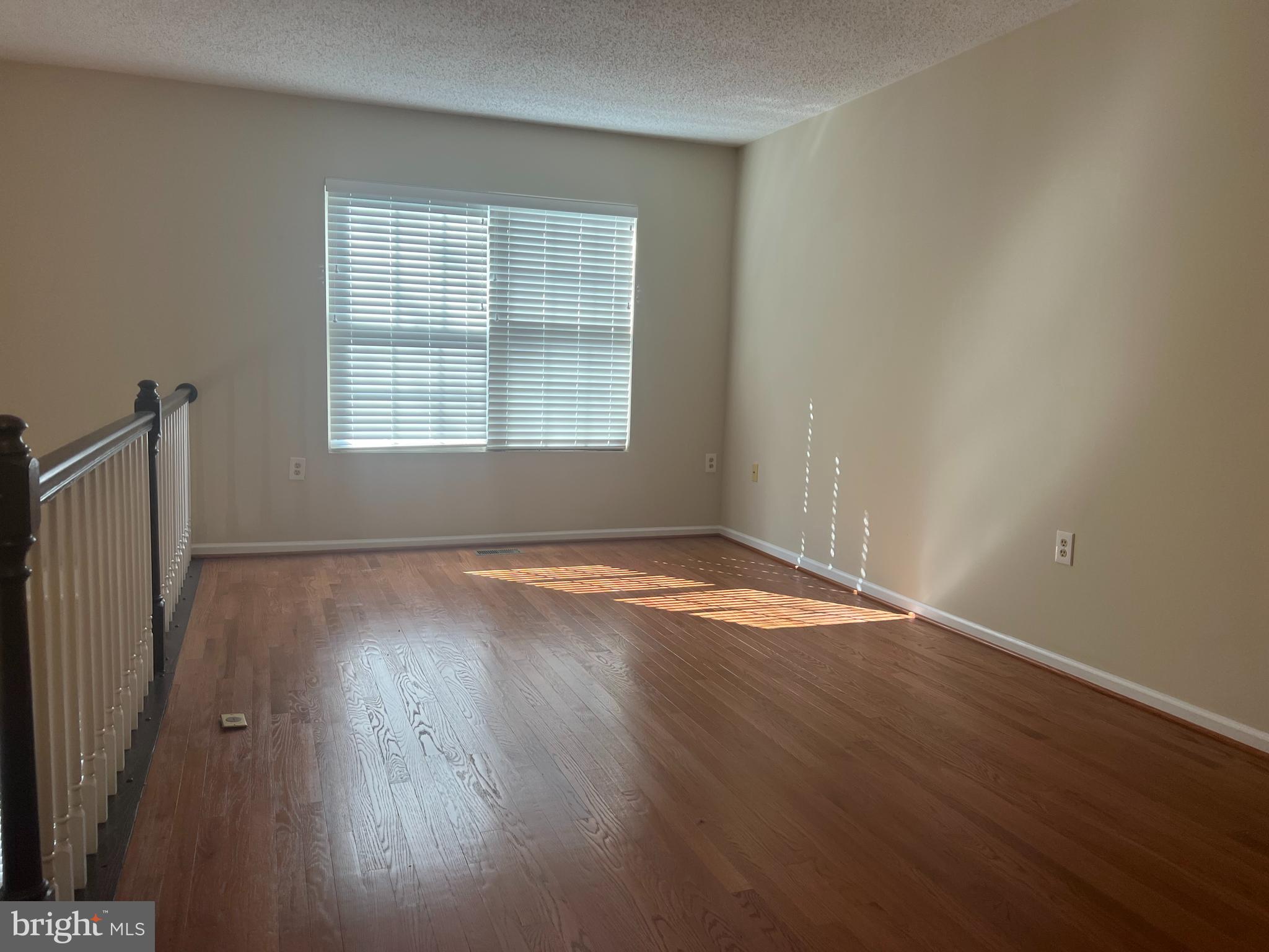 FOXRIDGE - Residential Lease