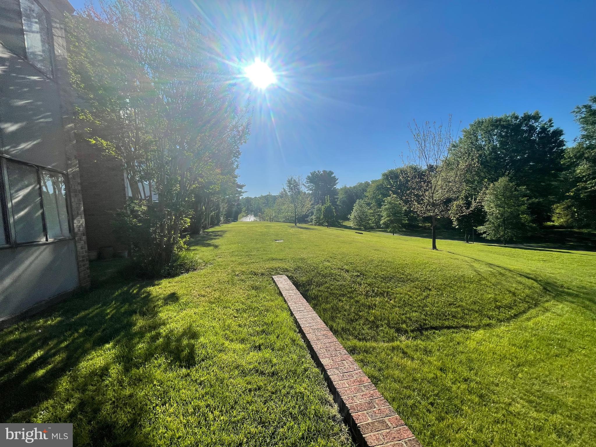 HERONS COVE - Residential
