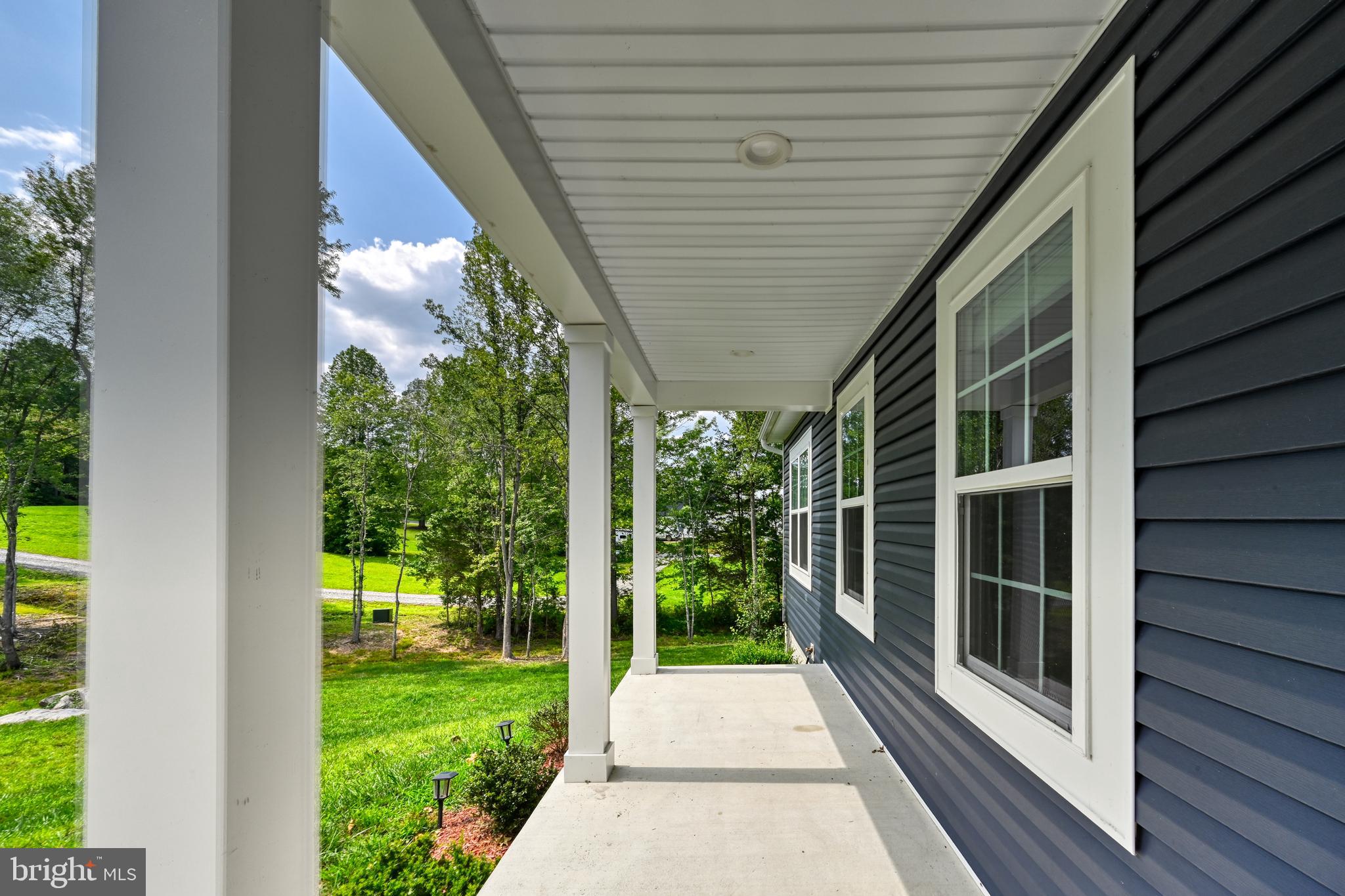 200 SECLUSION SHORES DRIVE