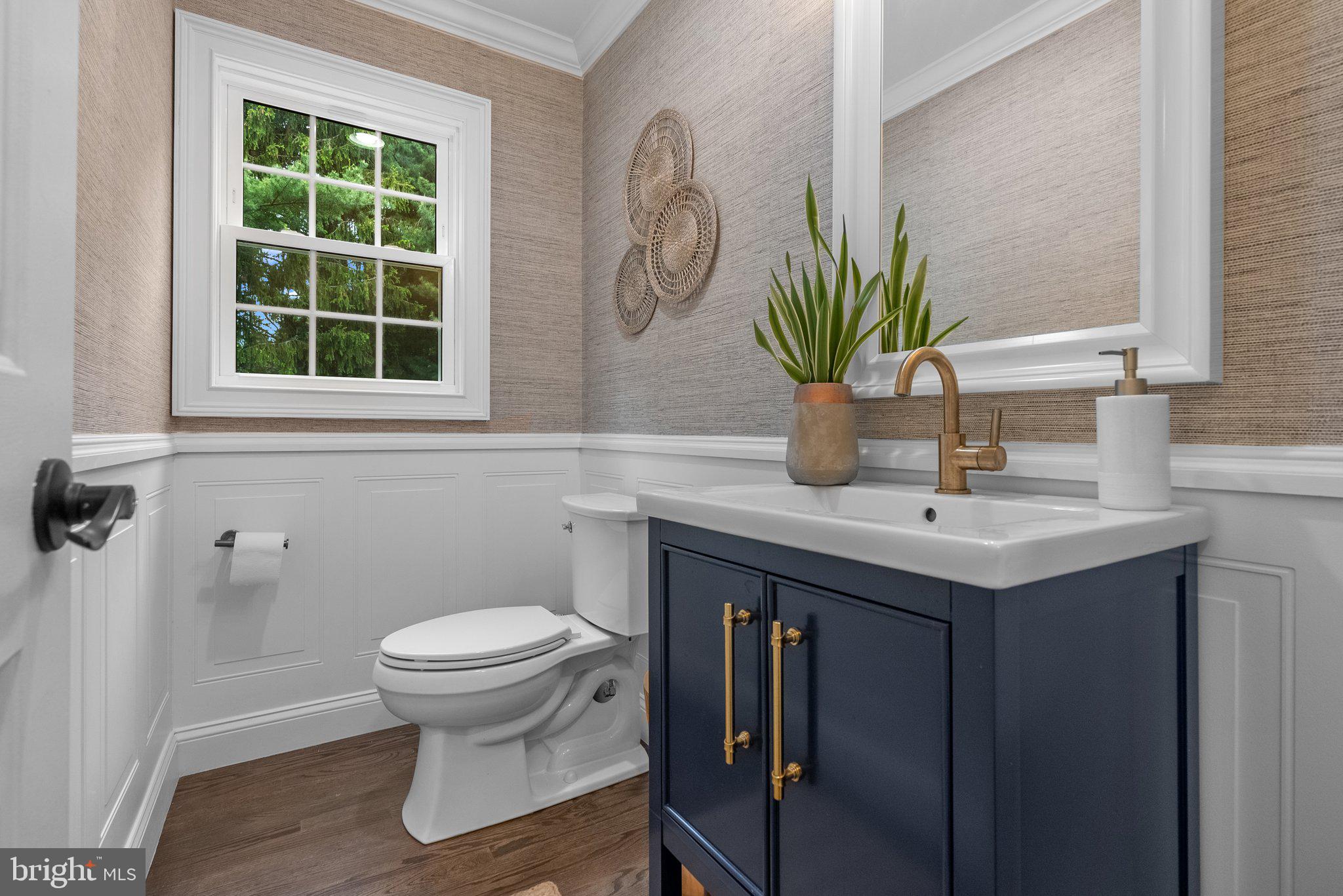 RIVER KNOLL - Residential