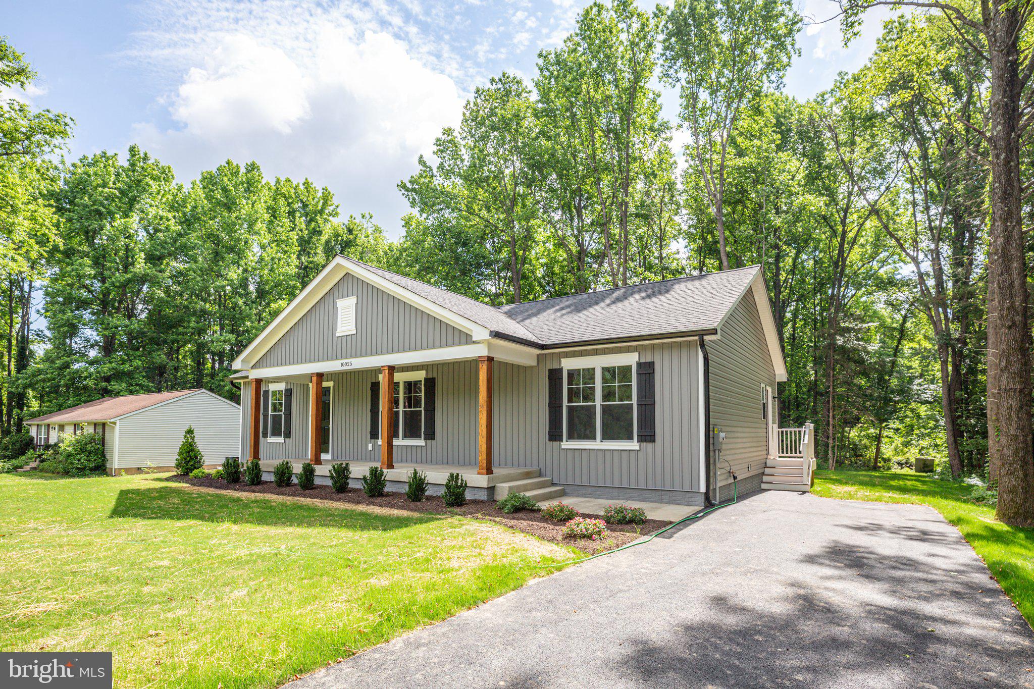 BLUE WATER - Residential